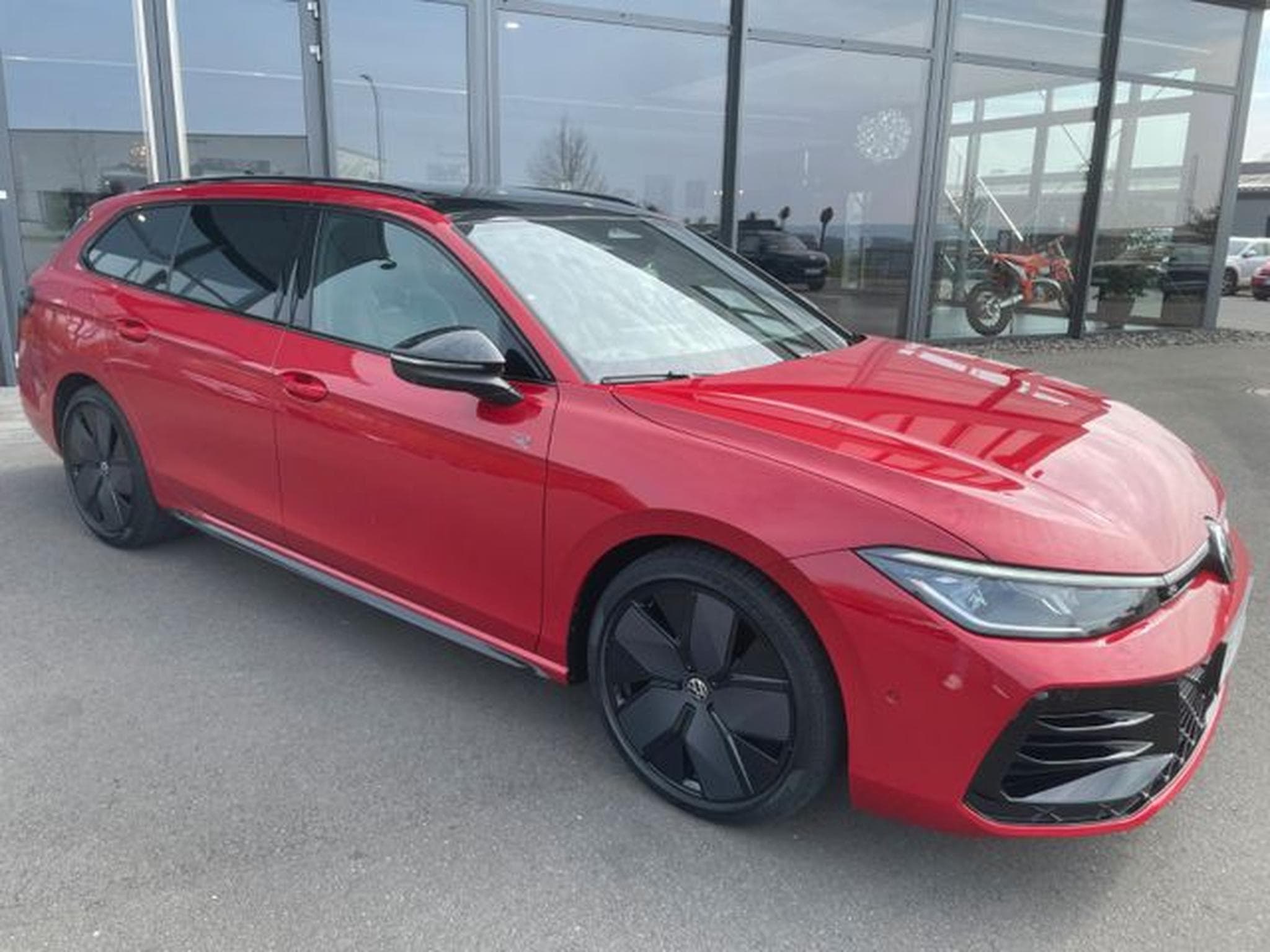 VW Passat Passat 2.0TDI 4x4 R-Line Leder Pano Signature (2024) - Photo 5