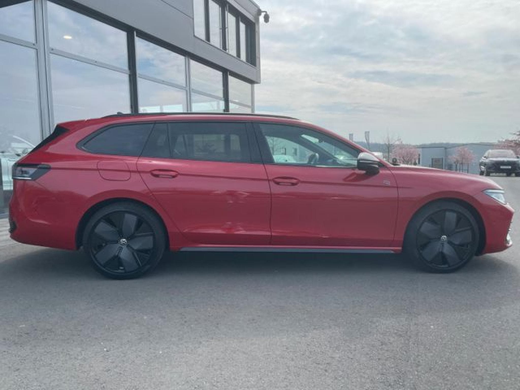 VW Passat Passat 2.0TDI 4x4 R-Line Leder Pano Signature (2024) - Photo 6