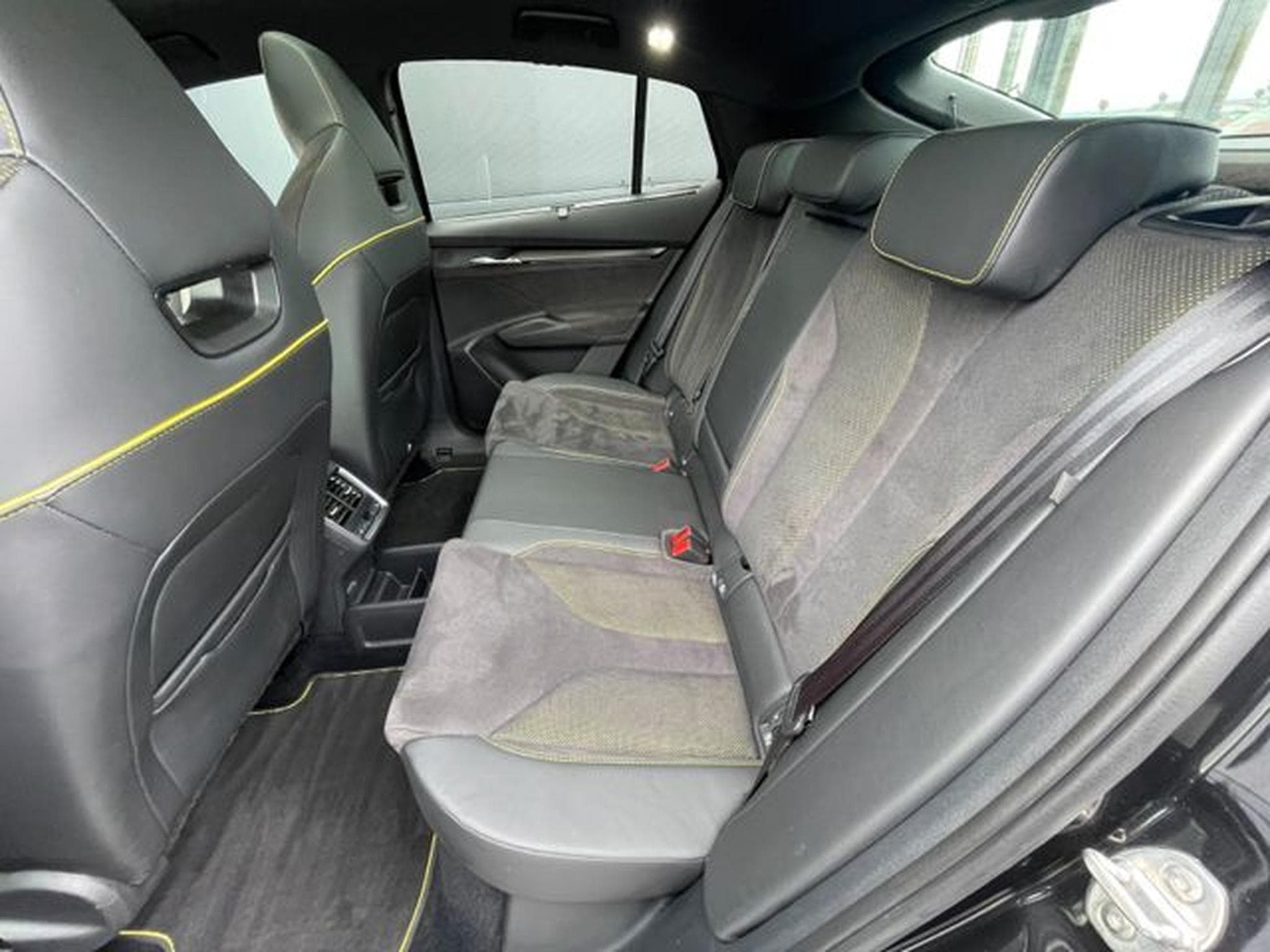 Skoda Enyaq Enyaq Coupé RS Lounge Pano Canton WP AHK 360° (2024) - Photo 12