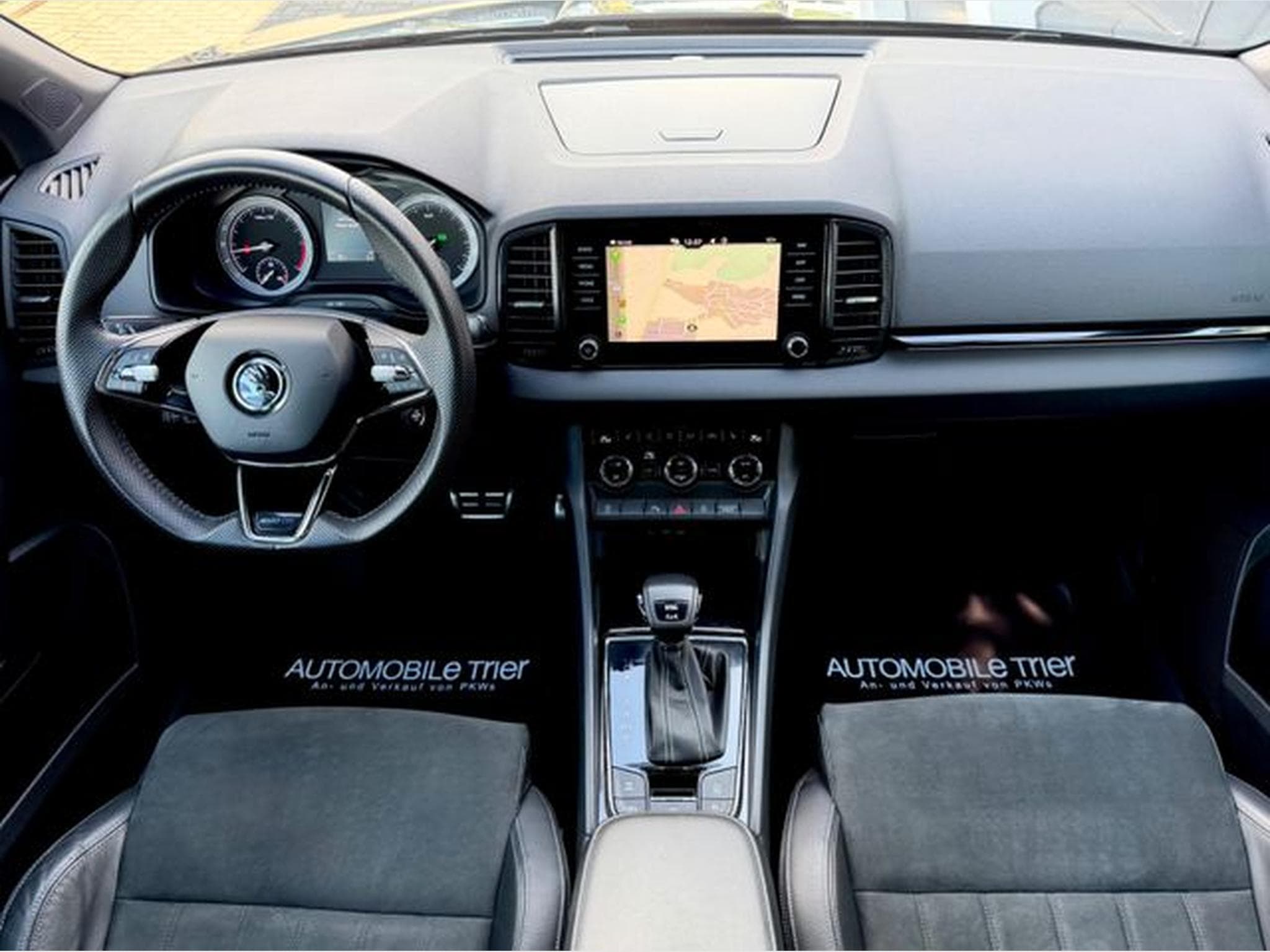 Skoda Karoq Karoq Sportline 2.0 TDI DSG 4x4 /LED/ACC/CAM/ (2020) - Foto 11
