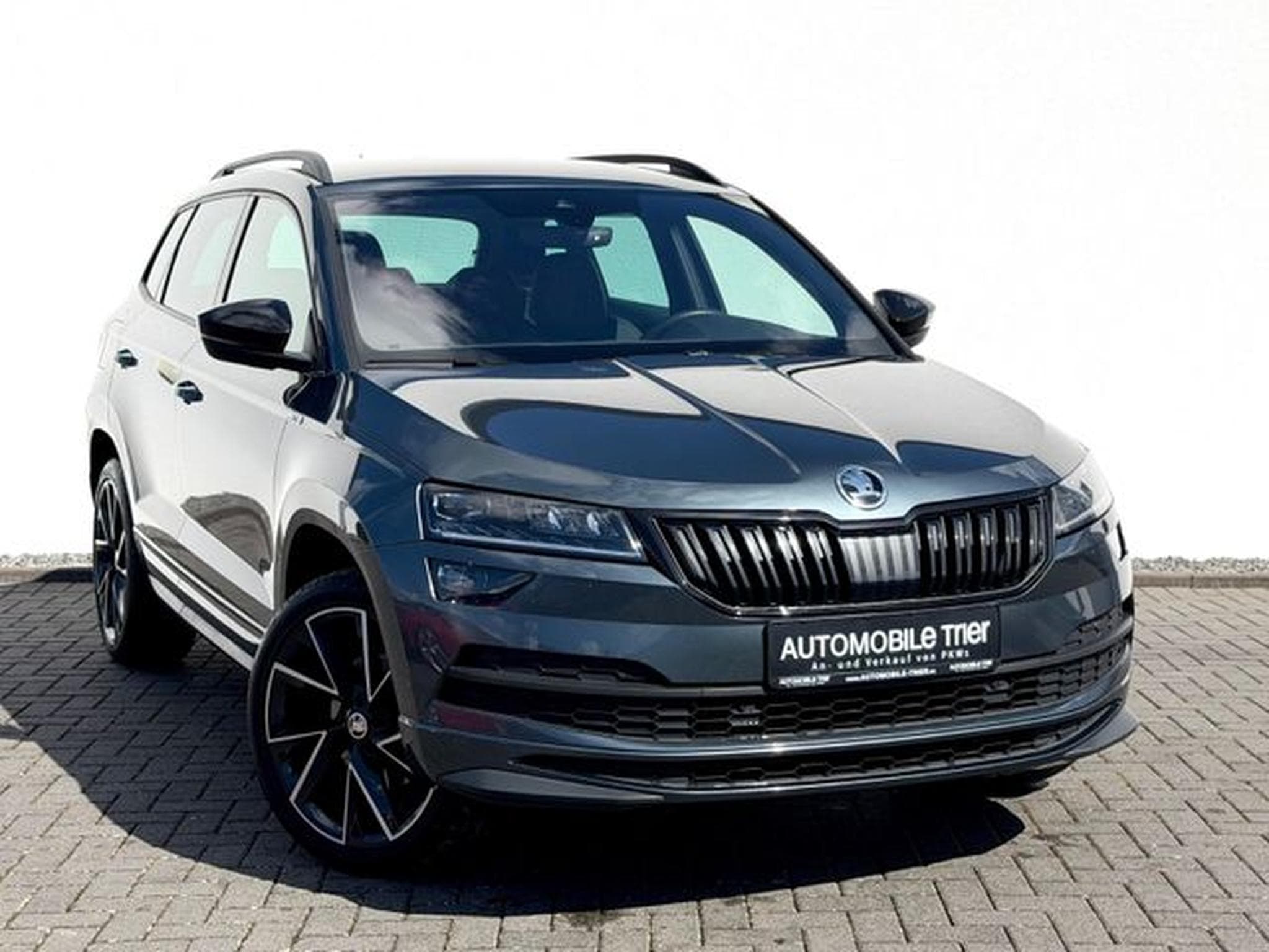 Skoda Karoq Karoq Sportline 2.0 TDI DSG 4x4 /LED/ACC/CAM/ (2020) - Foto 3