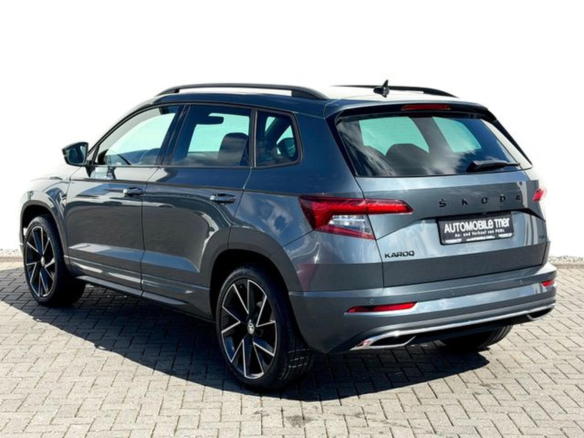 Skoda Karoq Karoq Sportline 2.0 TDI DSG 4x4 /LED/ACC/CAM/ (2020) - Foto 7