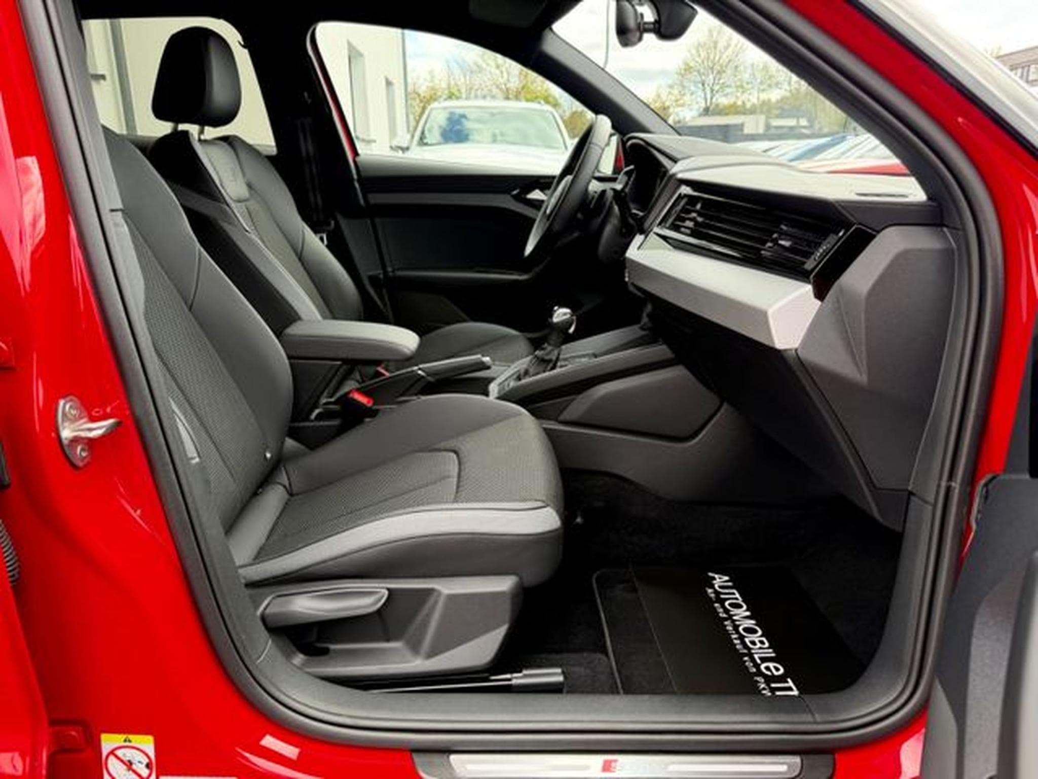 Audi A1 A1 35 TFSI Allstreet S line /LED/ACC/CAM/1.HAND/ (2024) - Photo 13