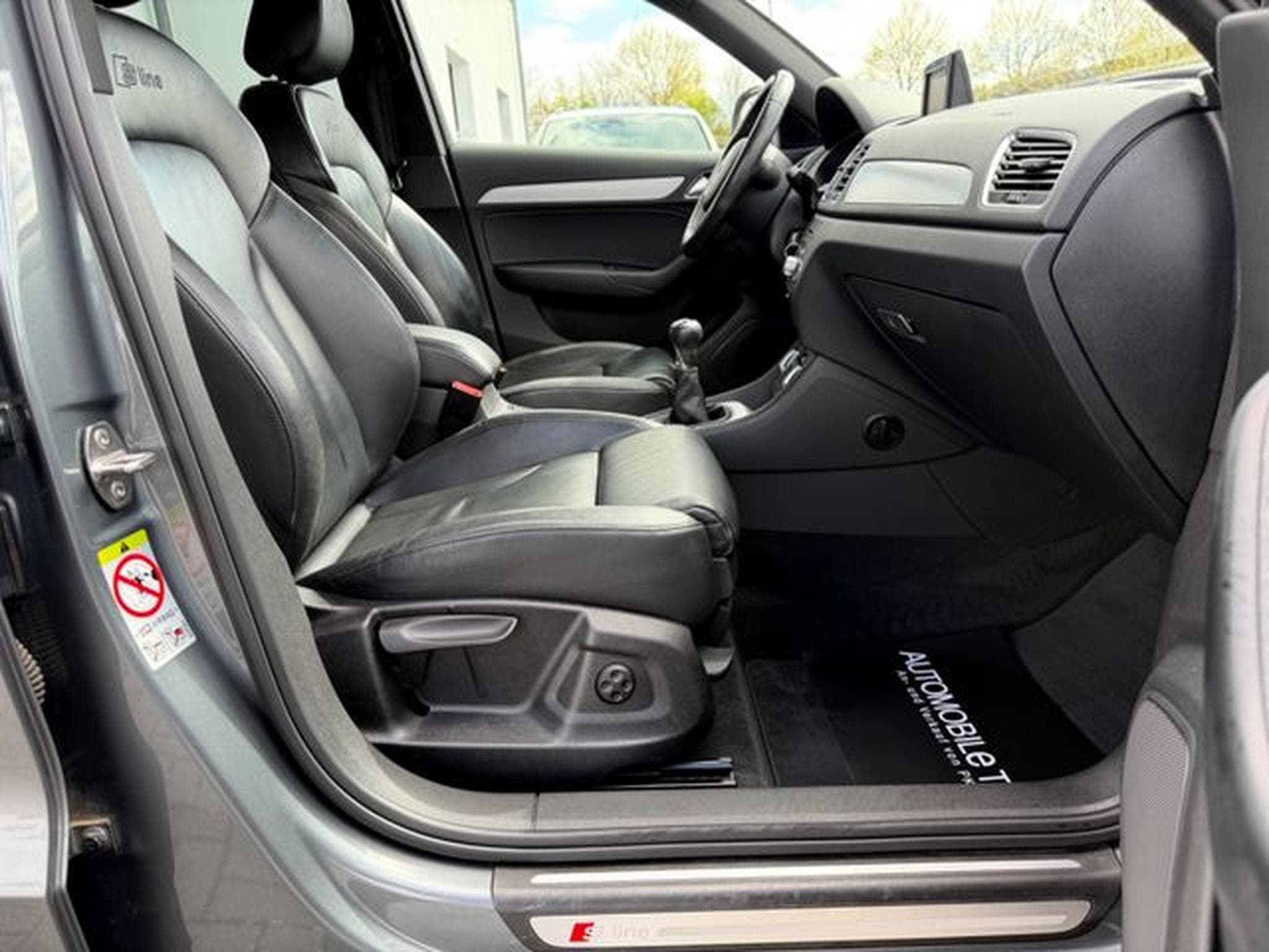 Audi Q3 Q3 2.0 TDI S line Sport Plus Paket /1.HAND/ (2014) - Foto 12