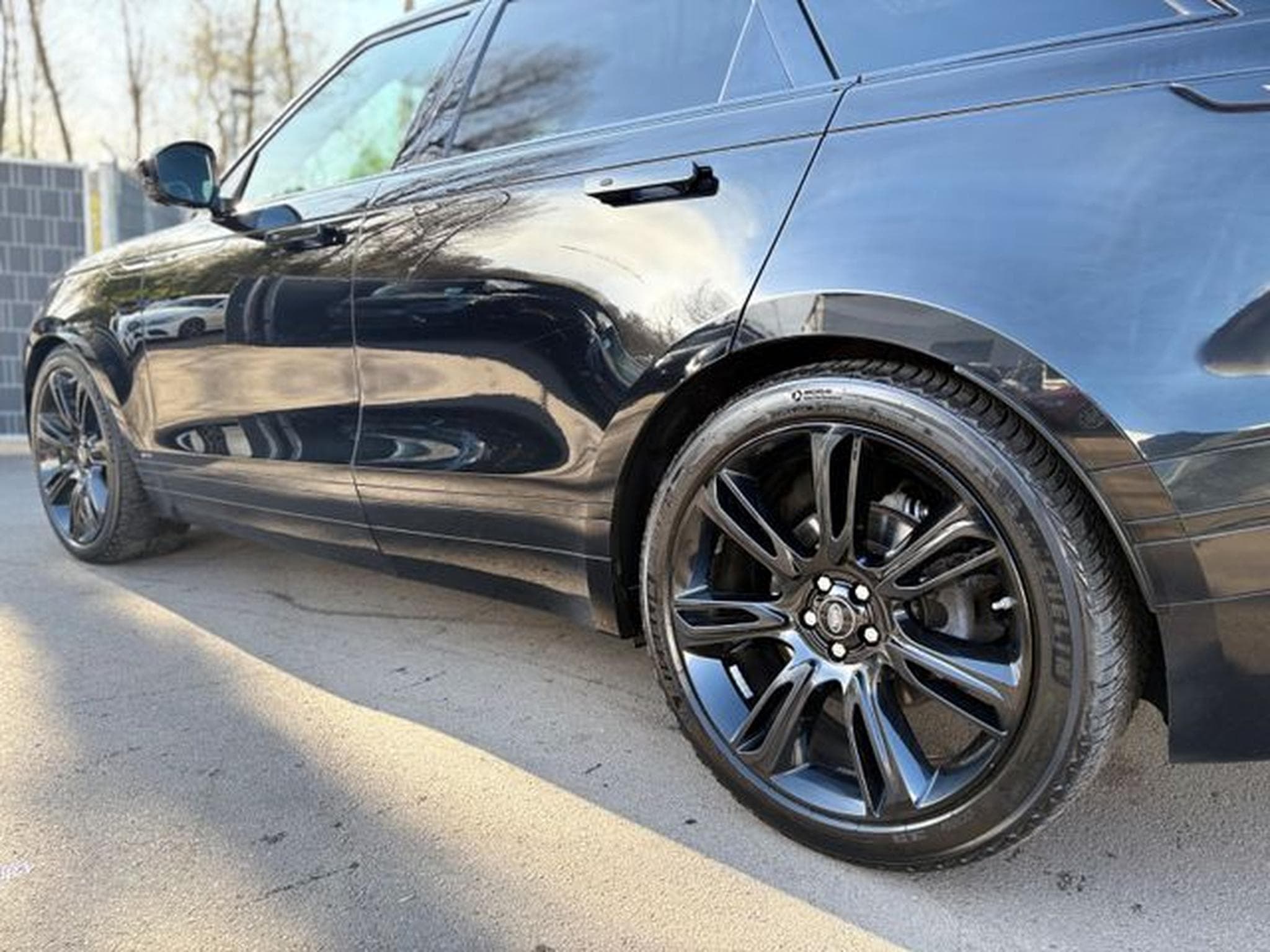 Land-Rover Range Rover Velar RANGE ROVER VELAR R-DYNAMIC BLACK PACK *VOLL-LED (2021) - Photo 12