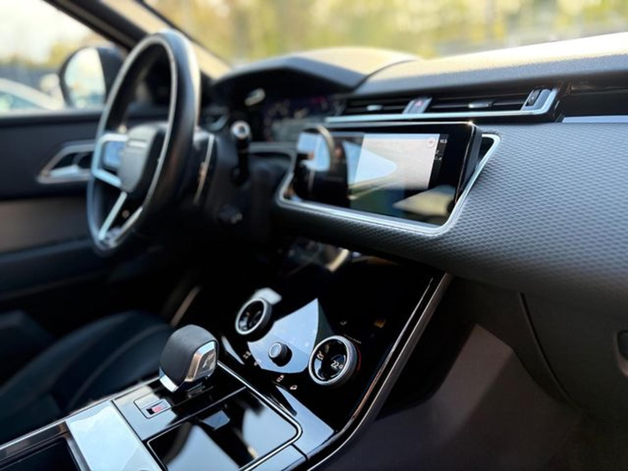 Land-Rover Range Rover Velar RANGE ROVER VELAR R-DYNAMIC BLACK PACK *VOLL-LED (2021) - Photo 14