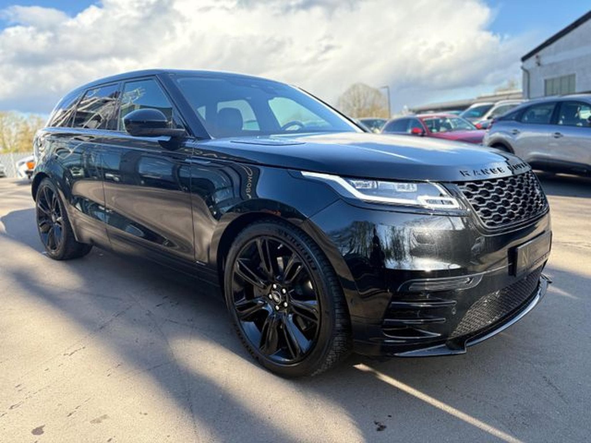 Land-Rover Range Rover Velar RANGE ROVER VELAR R-DYNAMIC BLACK PACK *VOLL-LED (2021) - Photo 5