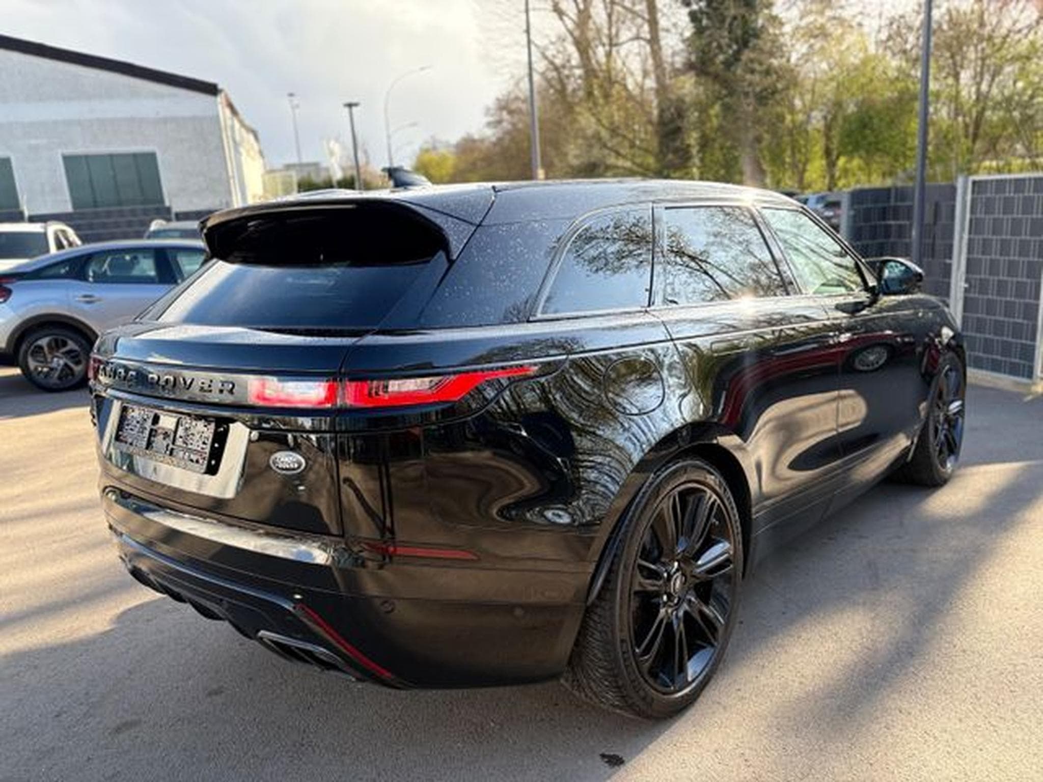 Land-Rover Range Rover Velar RANGE ROVER VELAR R-DYNAMIC BLACK PACK *VOLL-LED (2021) - Photo 6
