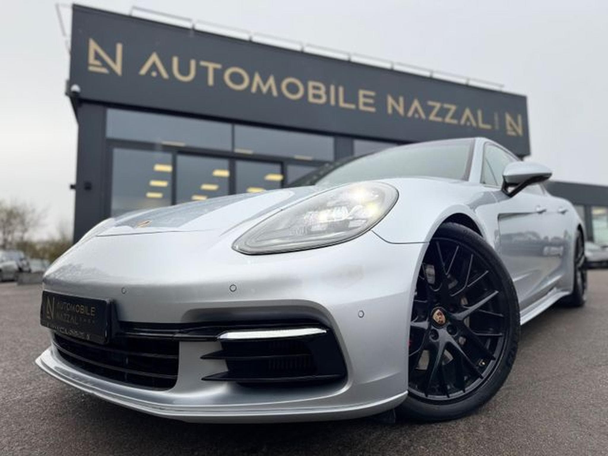 Porsche Panamera PANAMERA 4 E-HYBRID*SPORT-ABGAS*LUFT*21.Z*CHRONO (2017) - Foto 10