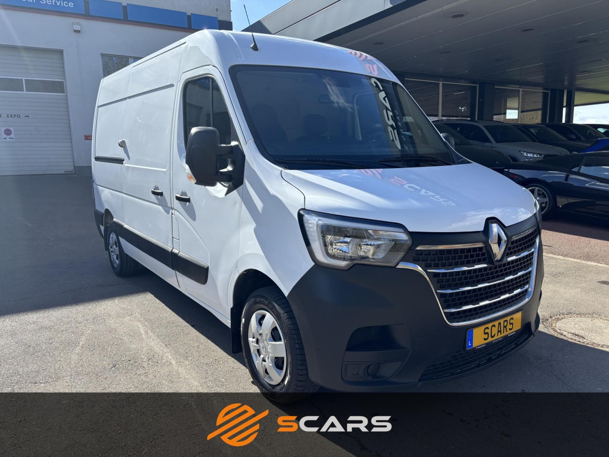 Renault Master 2.3 DCI L2H2 Business 179CV *Automatique (2023) - Photo 2