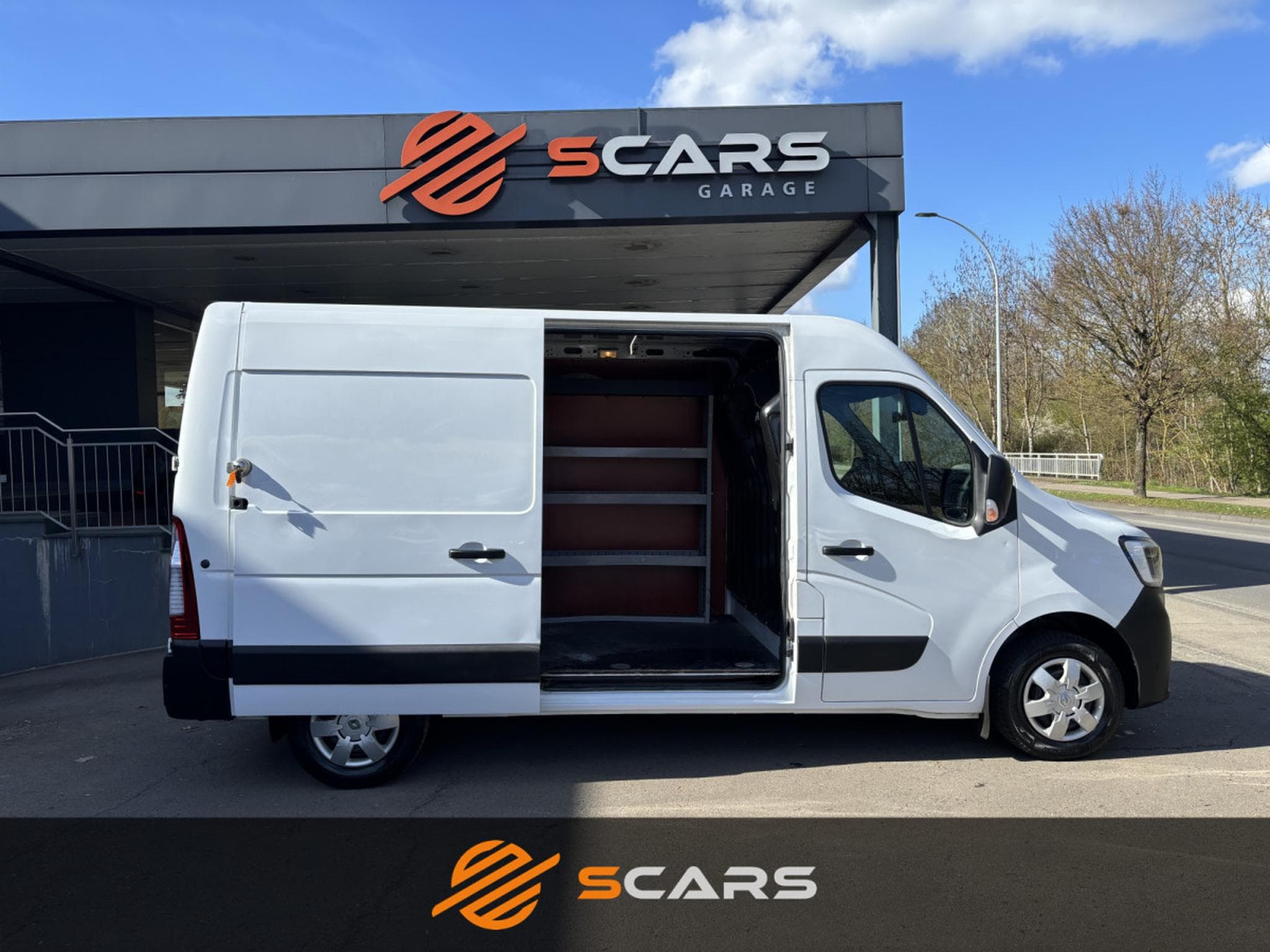 Renault Master 2.3 DCI L2H2 Business 179CV *Automatique (2023) - Photo 4