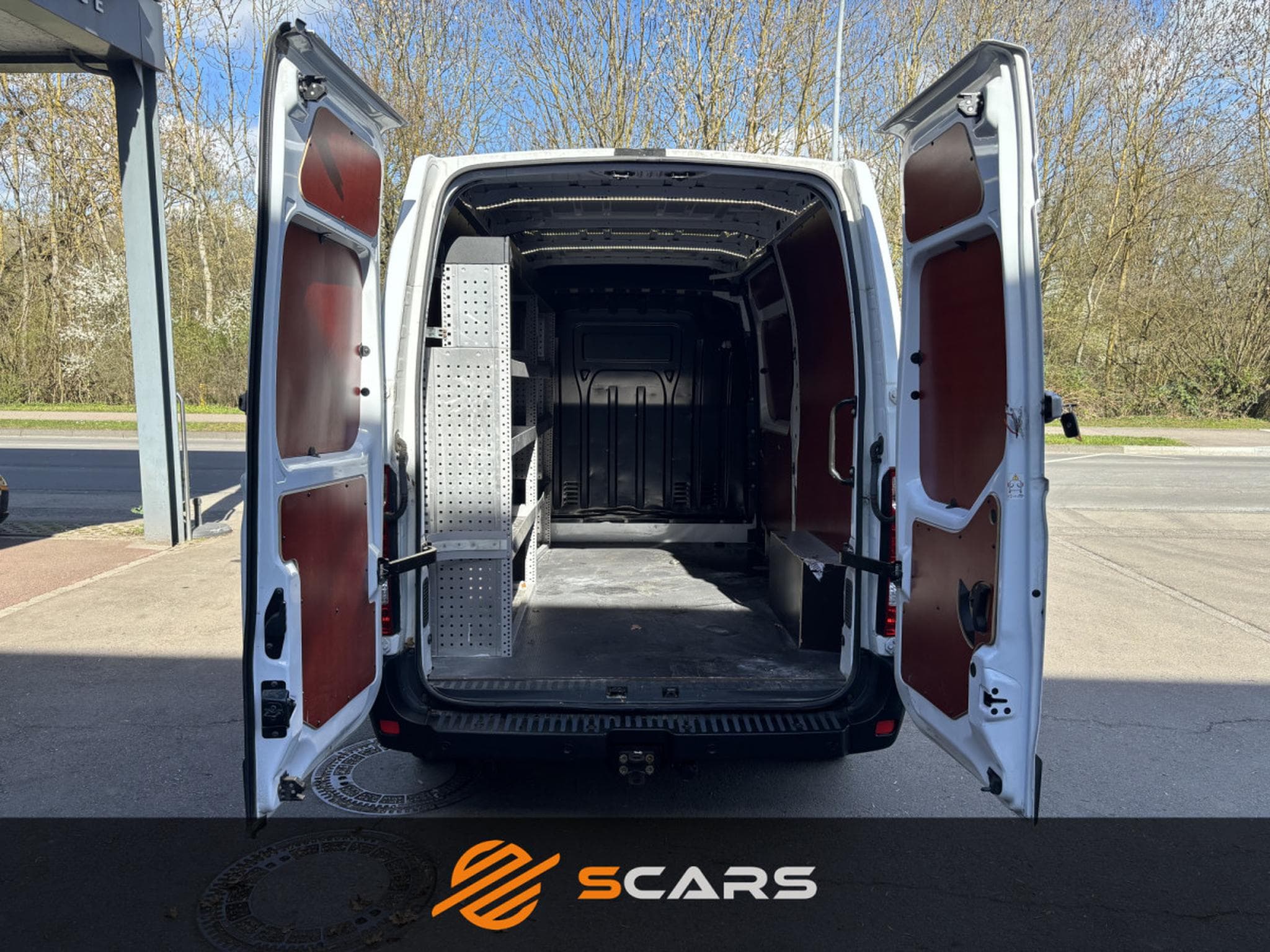 Renault Master 2.3 DCI L2H2 Business 179CV *Automatique (2023) - Photo 5