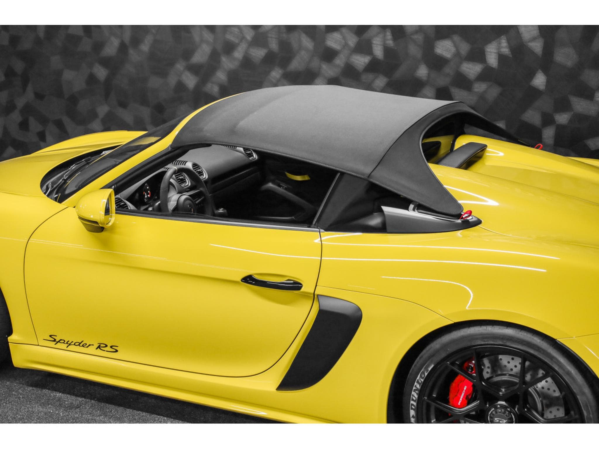 Porsche Boxster 718 Spyder RS PDK - Sièges Sport - JAUNE RACING (2024) - Photo 18