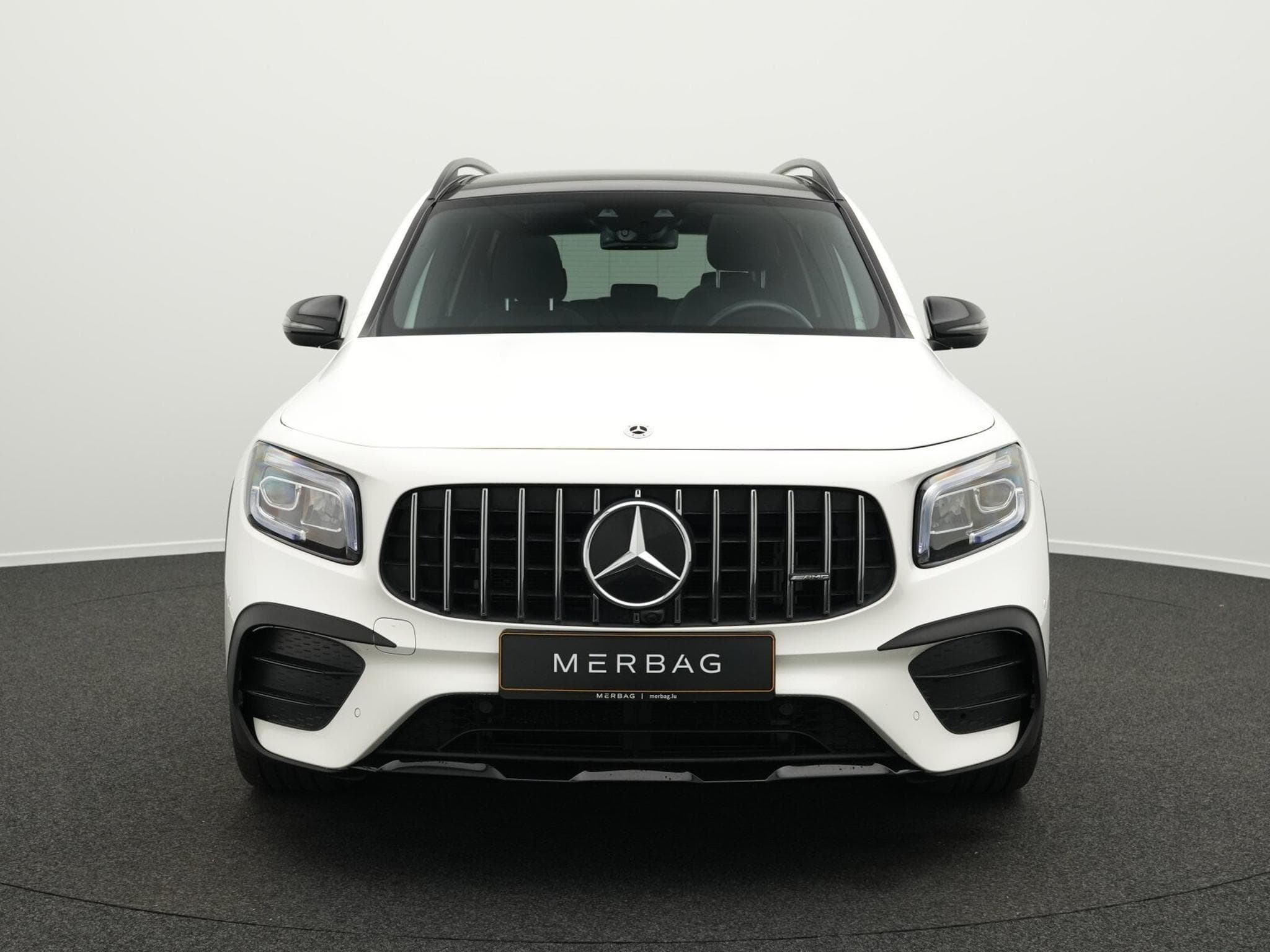 Mercedes GLB 35 AMG 4MATIC Pano+AHK+Kamera (2021) - Foto 2