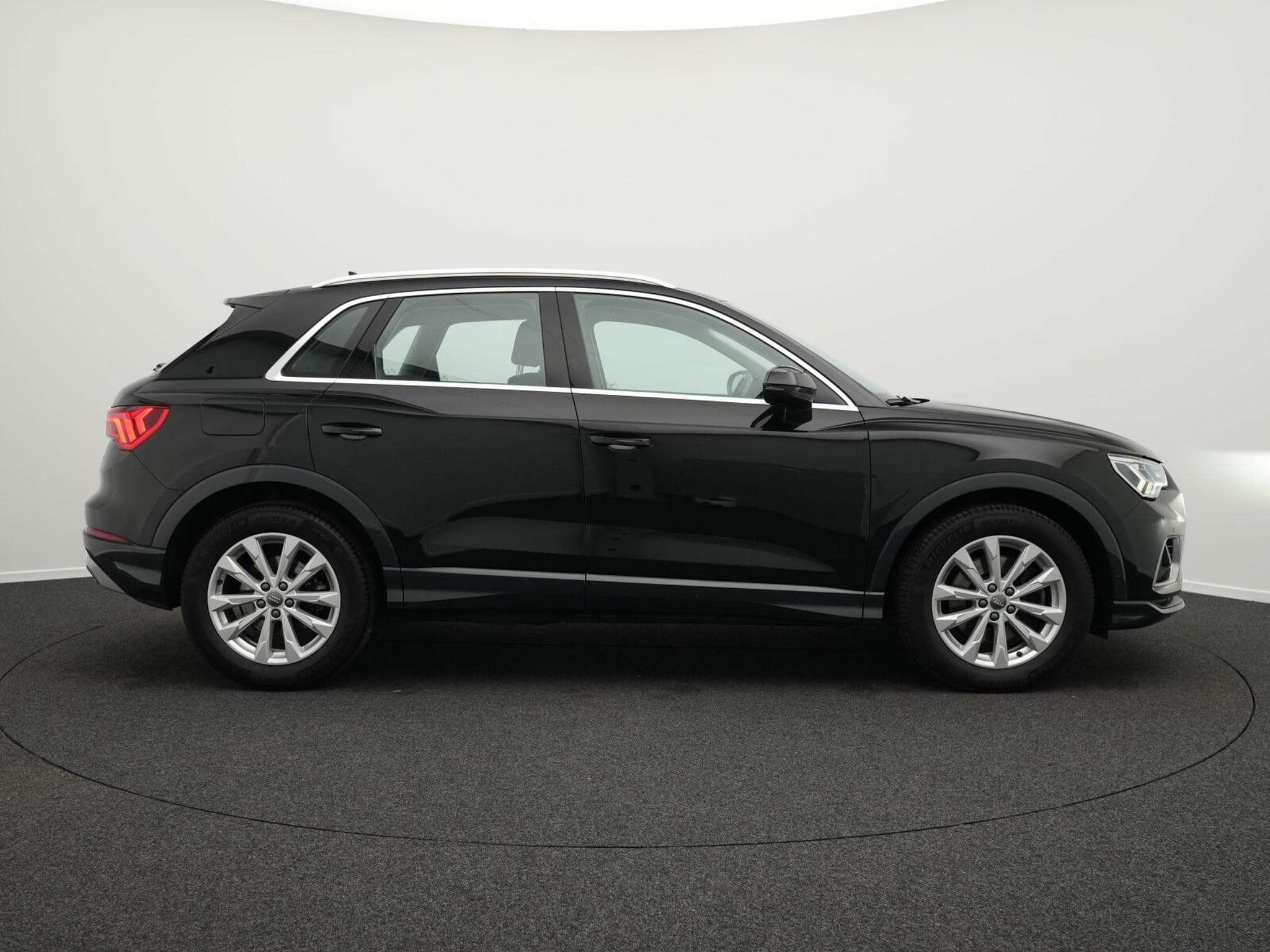 Audi Q3 40 2,0 TFSI quattro advanced (EURO 6d-TEMP) (1970) - Foto 5