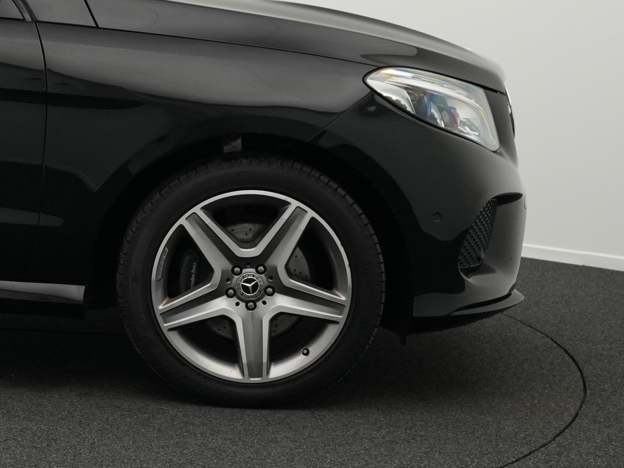 Mercedes GLE 350 d 4MATIC AMG-Line (2018) - Foto 8