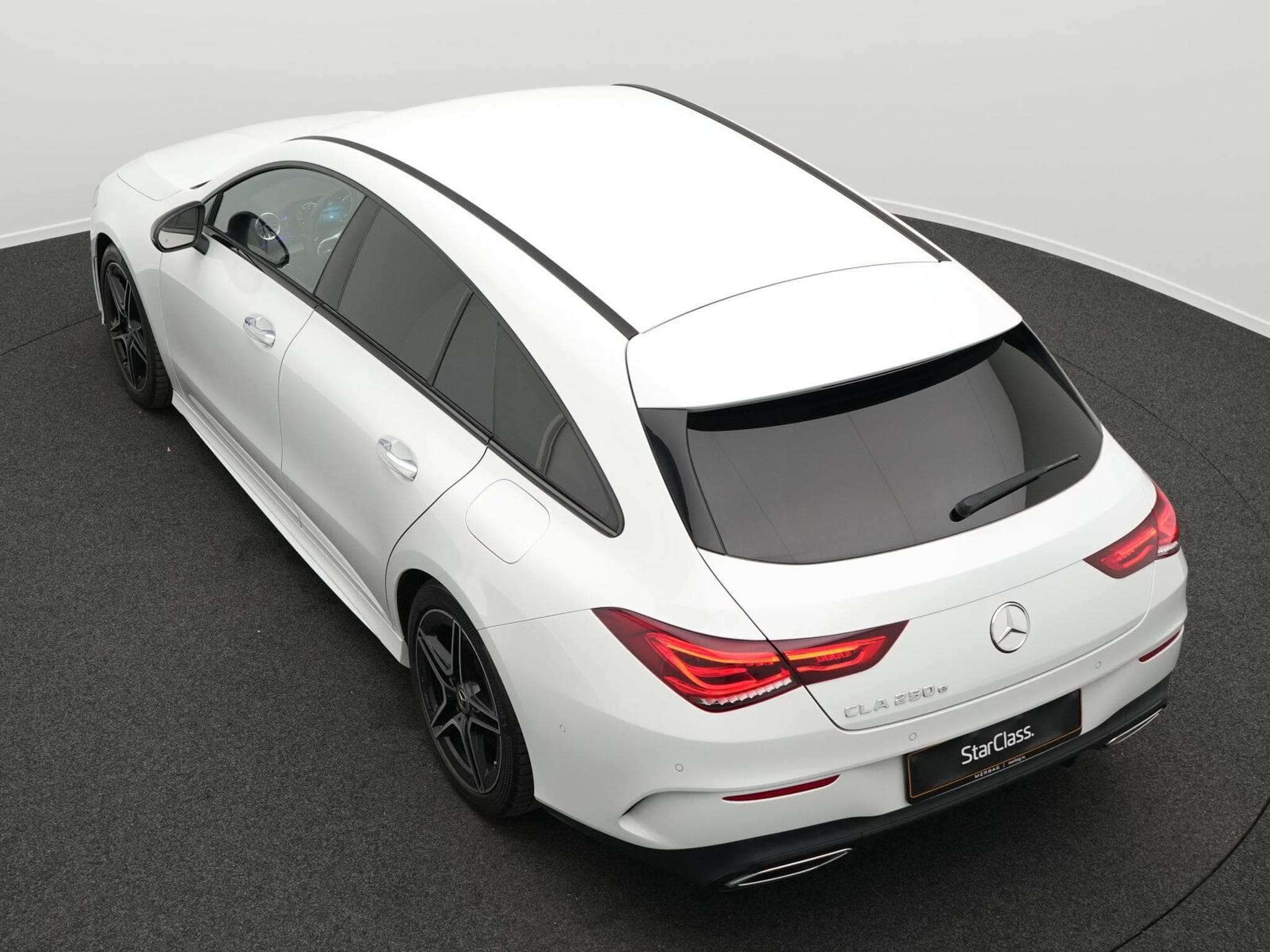 Mercedes CLA 250 e Shooting B AMG-Line+Distron.+Night (2023) - Foto 13