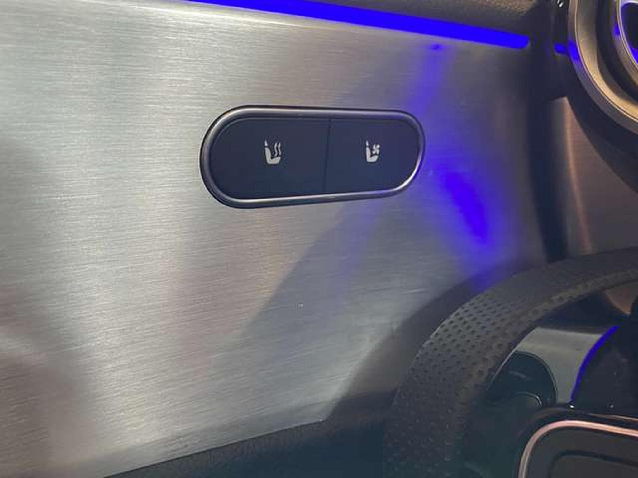 Mercedes A 35 AMG AMG A 35 4Matic AMG DCT - JUSQU'A 48 MOIS GARANTIE (2021) - Photo 13