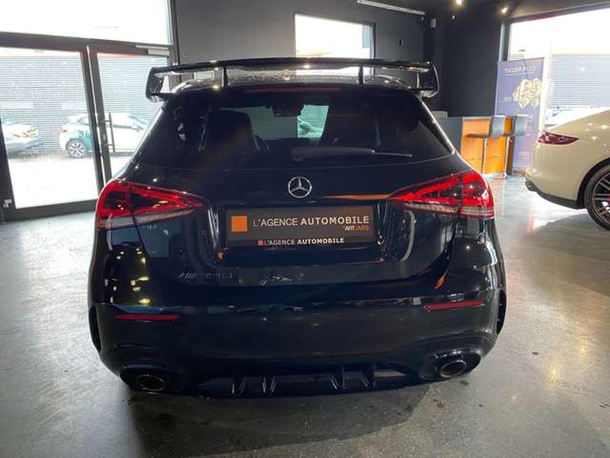 Mercedes A 35 AMG AMG A 35 4Matic AMG DCT - JUSQU'A 48 MOIS GARANTIE (2021) - Photo 4