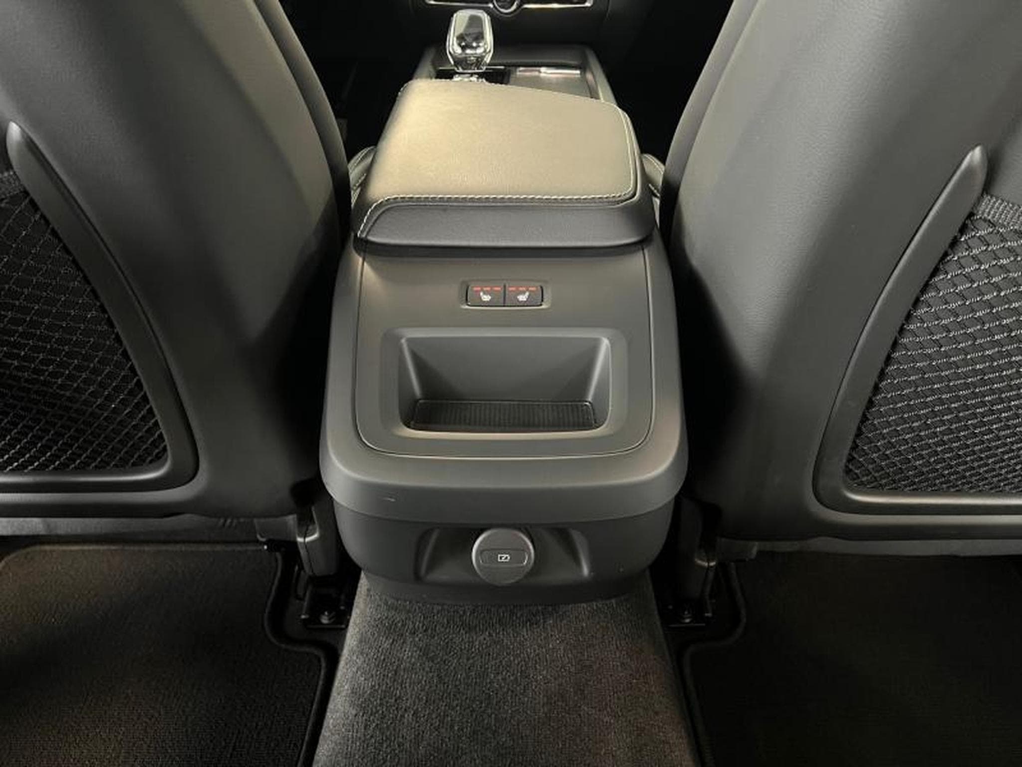 Volvo V60 Plus (2024) - Photo 17