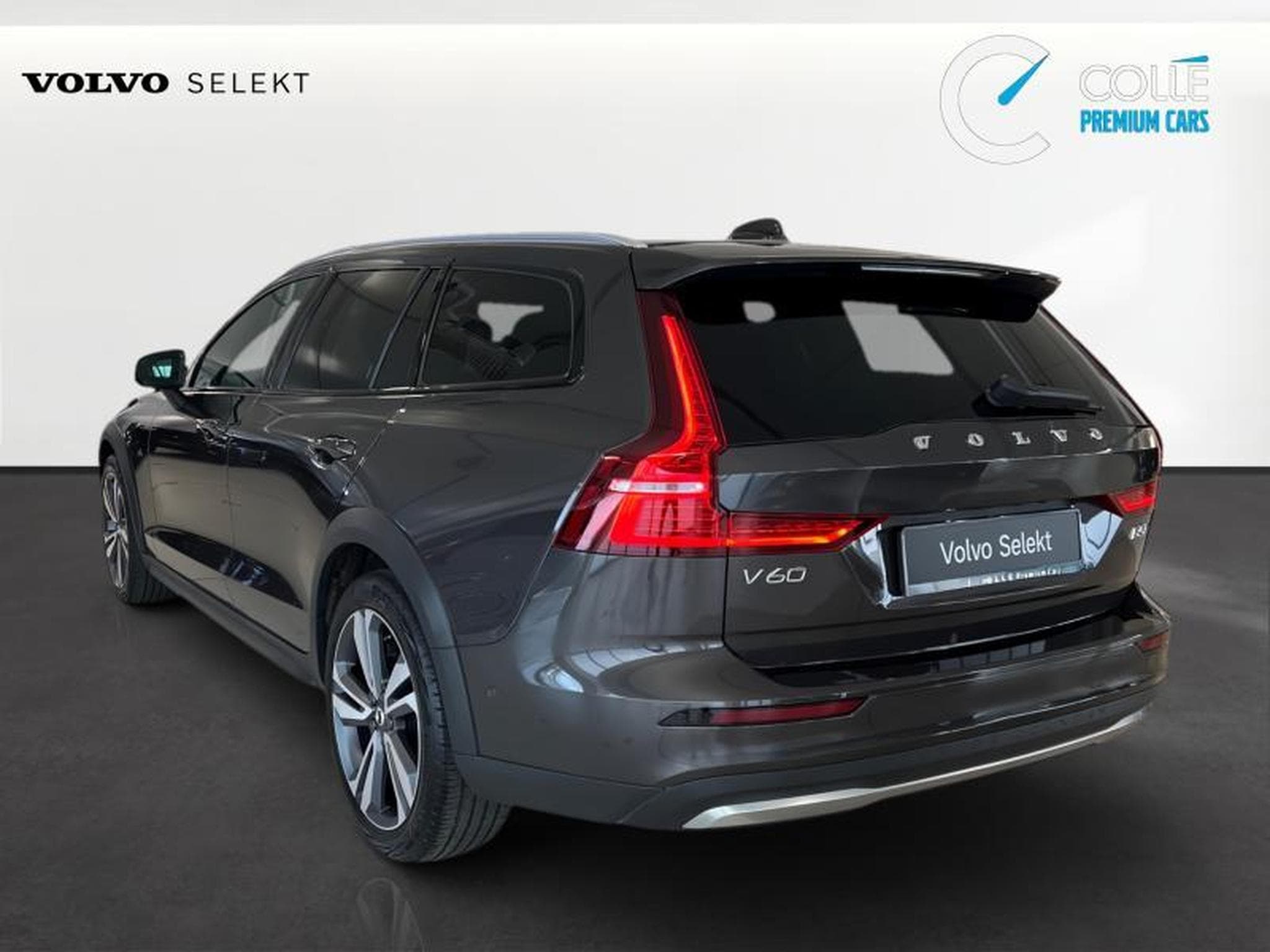 Volvo V60 Plus (2024) - Photo 4