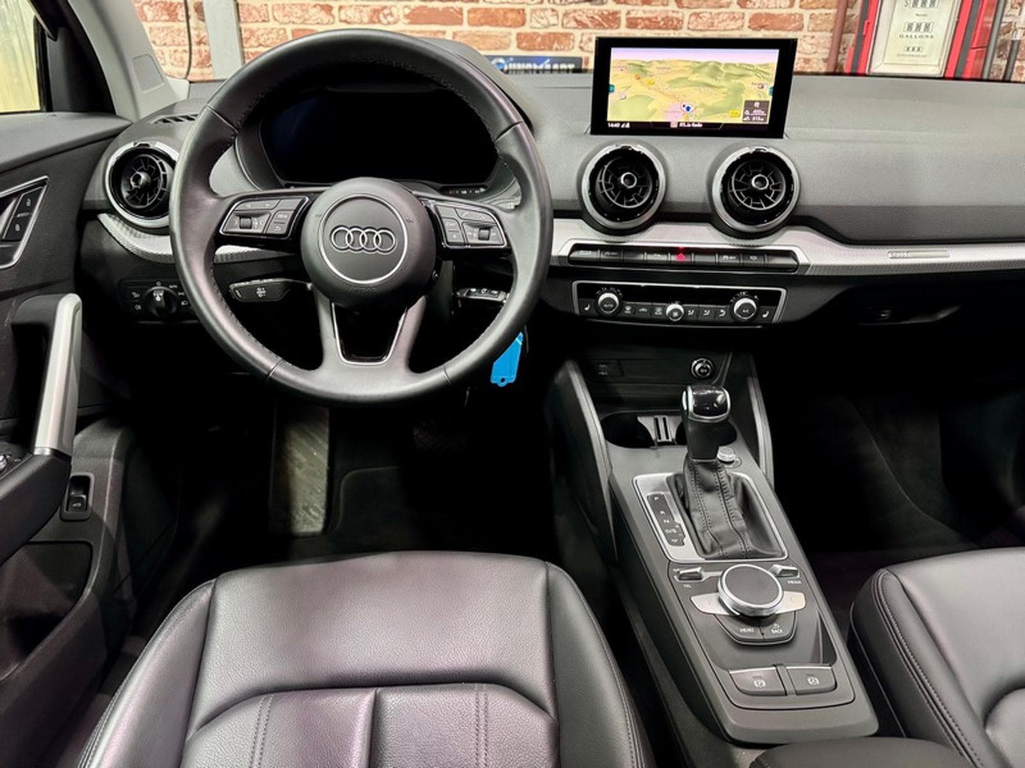 Audi Q2 Q2 2.0 TDi 116cv Auto Cuir/Navig/SiègCh/Cam/ALU16 (2023) - Photo 4