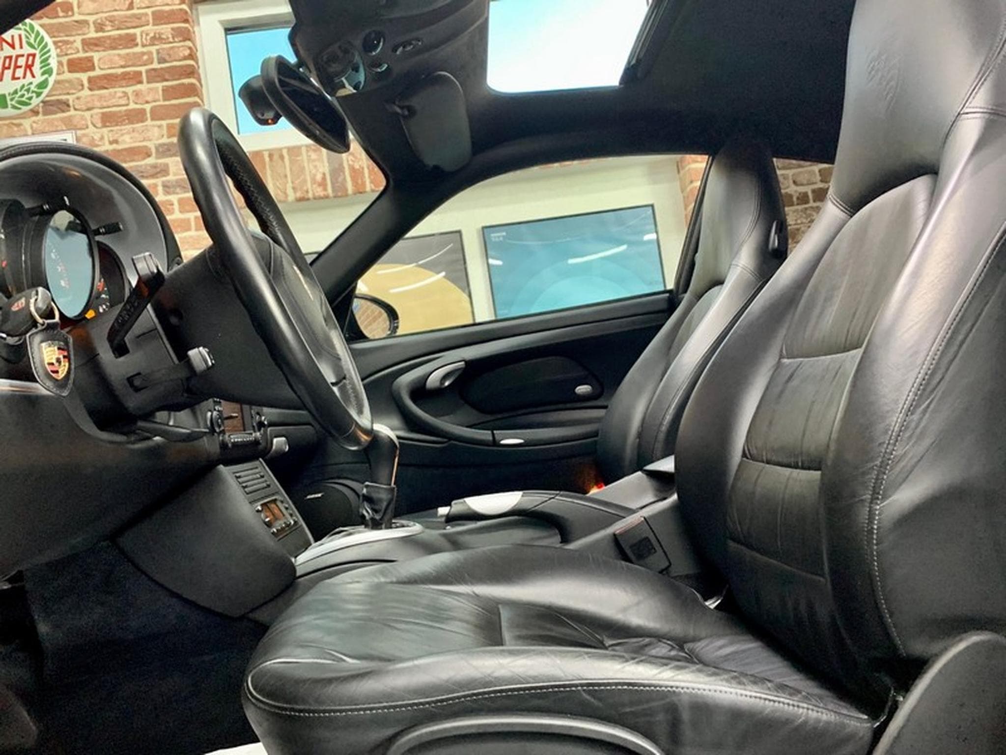 Porsche 911 996 ( 911 ) Turbo 3.6 420cv TO/Cuir/Memory/Bose (2003) - Photo 5