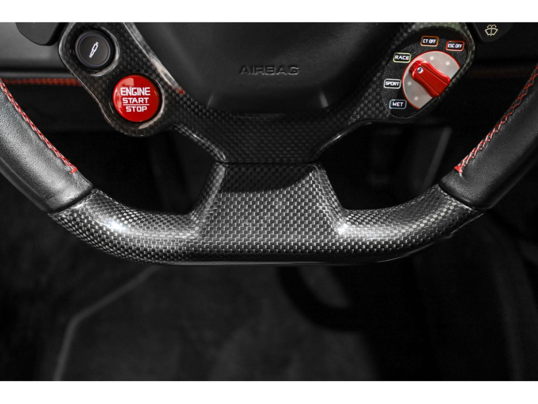 Ferrari 488 GTB 3.9 V8 - ROSSO CORSA (2015) - Photo 18