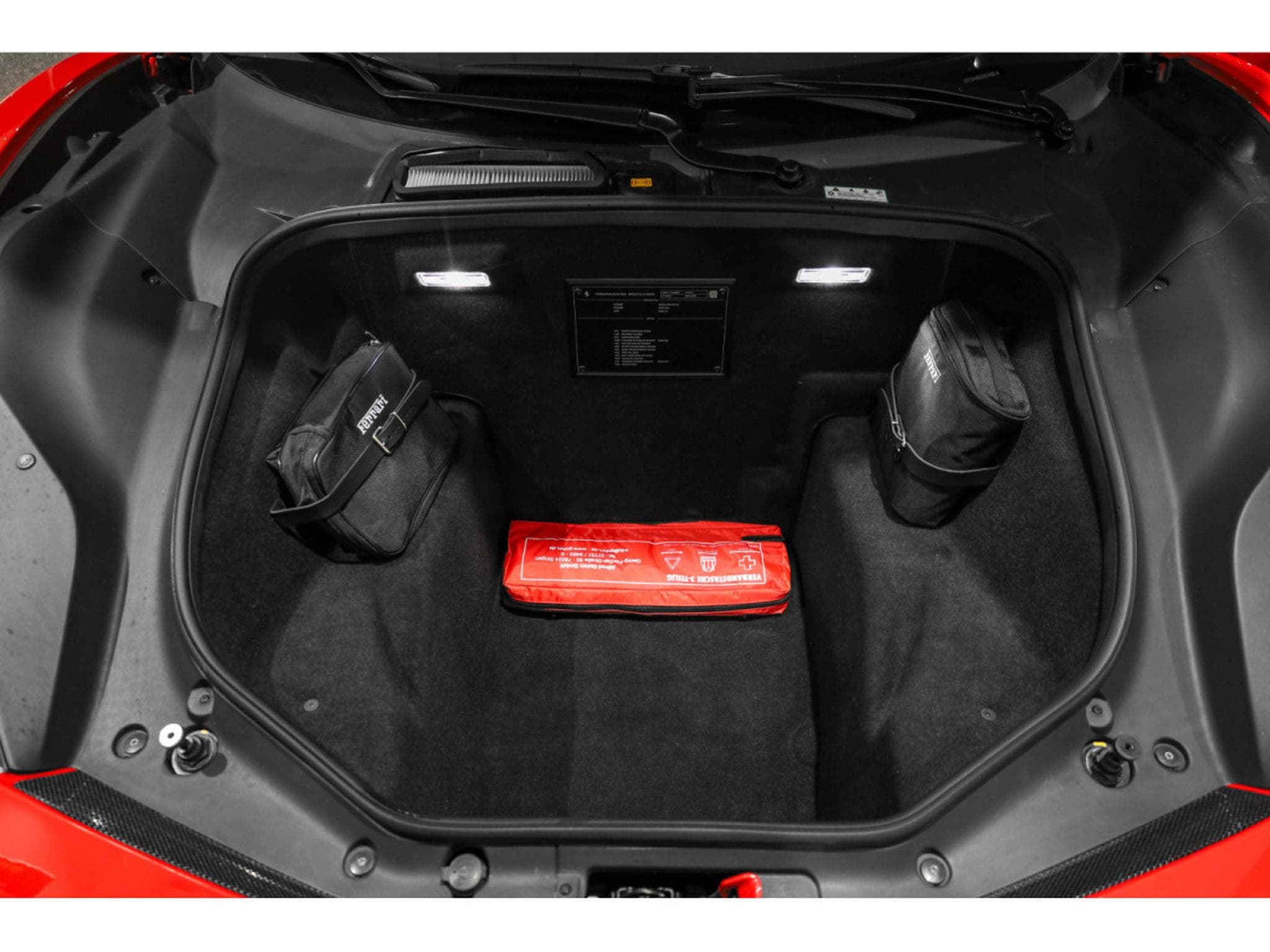 Ferrari 488 GTB 3.9 V8 - ROSSO CORSA (2015) - Photo 19