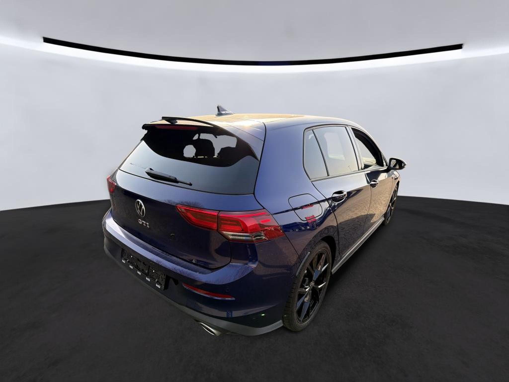VW Golf GTI Clubsport 2.0 TSI 300 CV DSG7 *PANO*ACC* *CAM* (2024) - Photo 5
