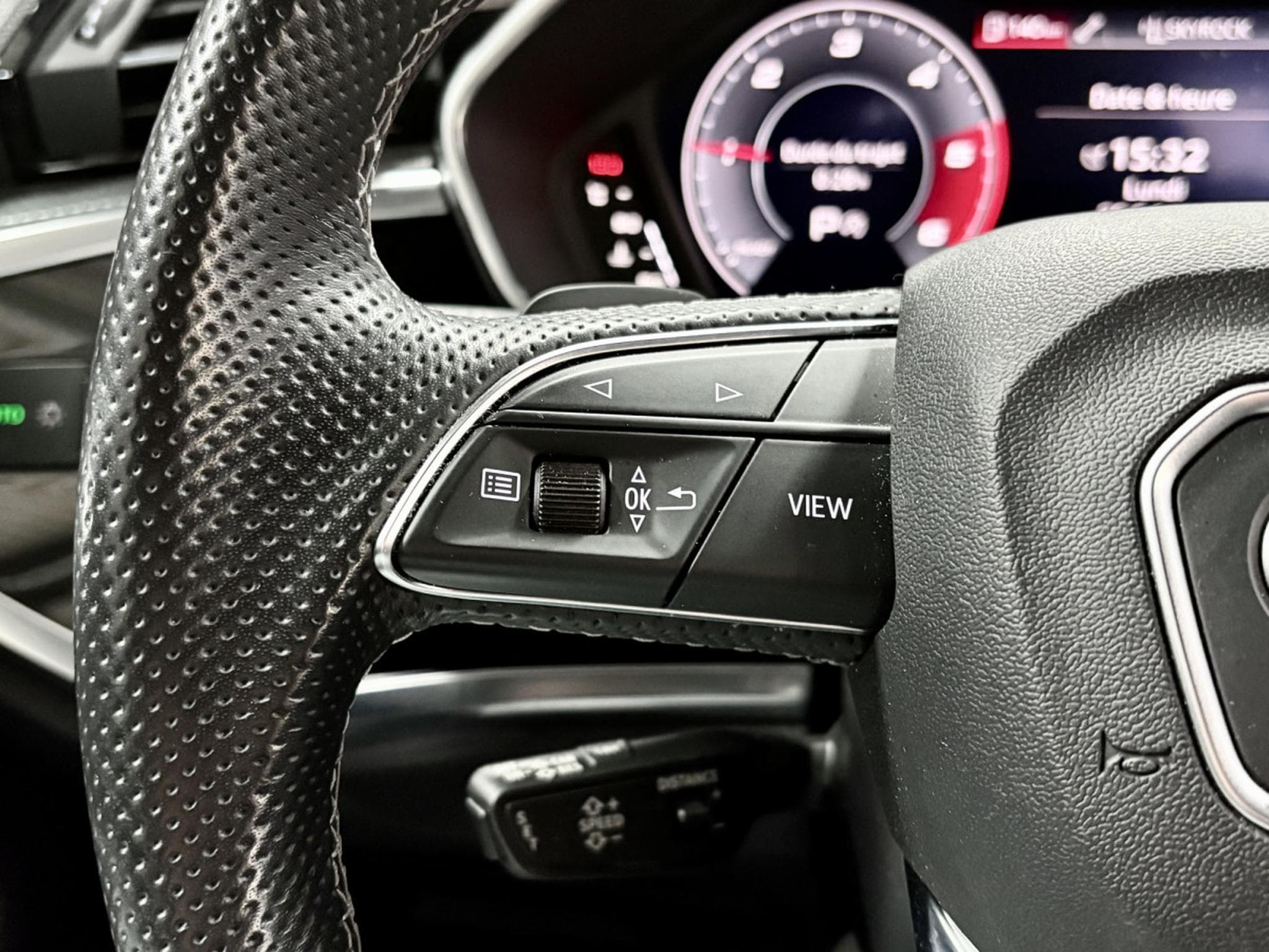 Audi Q3 40 TDI QUATTRO 200 CV S TRONIC7 *CAMERA* ACC * HAYON * (2021) - Photo 11