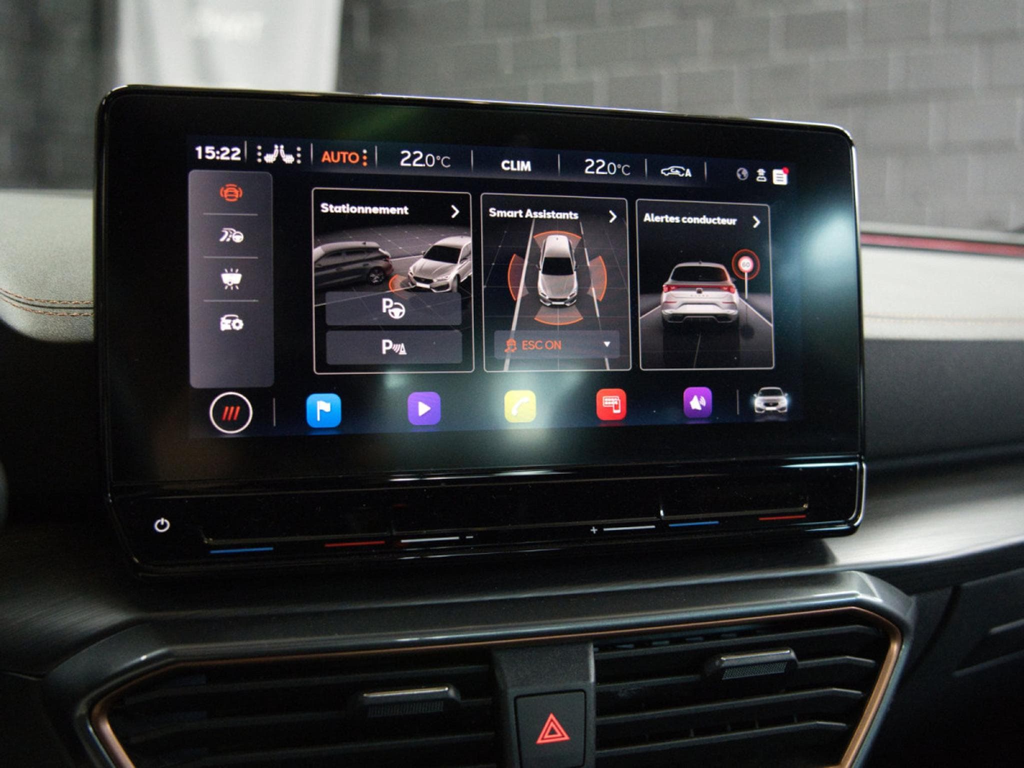 Cupra Leon 2.0 TSI 300CV * PANO * Volant SS * Caméra * (2023) - Photo 13