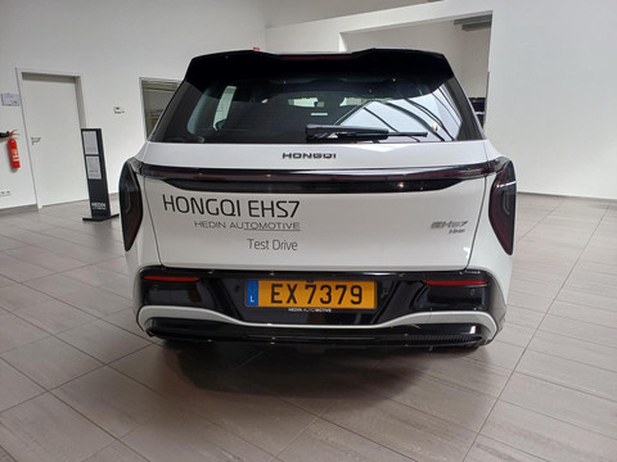 Hongqi EHS7 Long Range Long Range Launch Edition (2026) - Photo 5