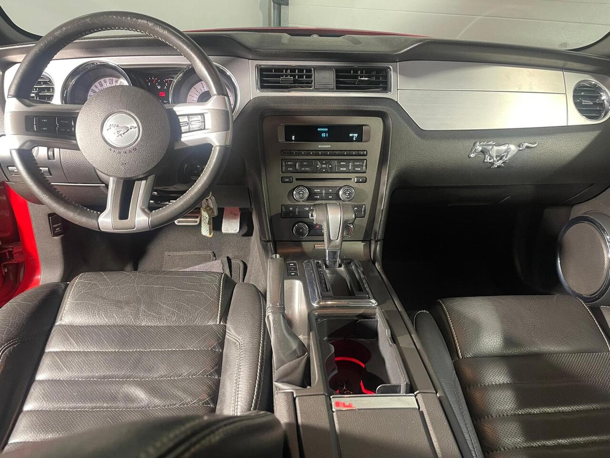 Ford Mustang COUPE GT 4.6 V8 315 CV (2010) - Photo 3