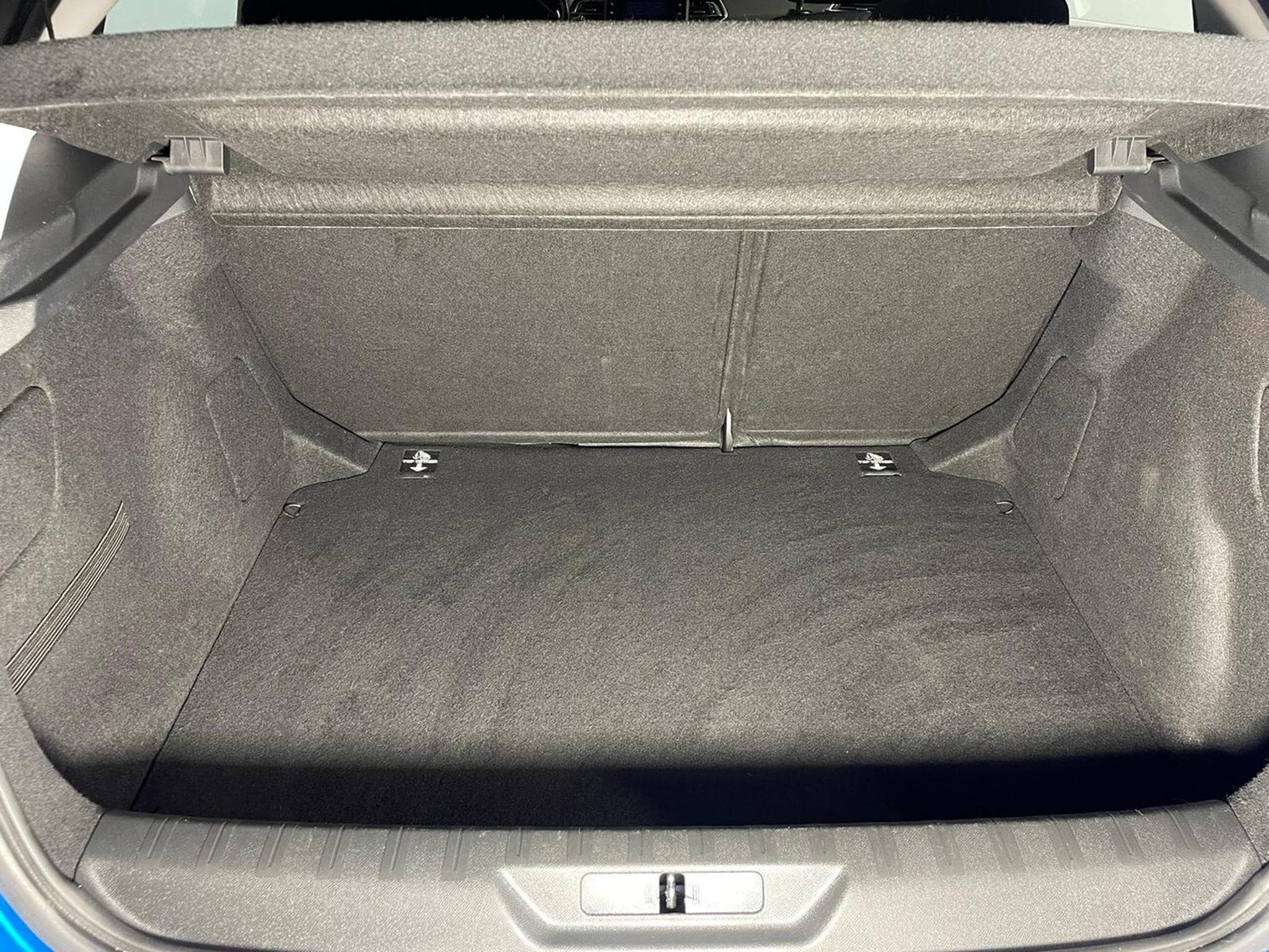 Peugeot 308 1.5 BLUEHDI 130 EAT8 ACTIVE GPS CARPLAY (2021) - Photo 15