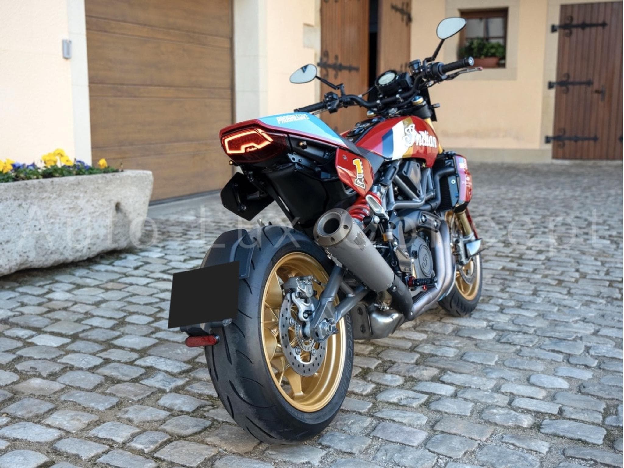 Indian FTR Sport Personnalisée (2024) - Foto 5