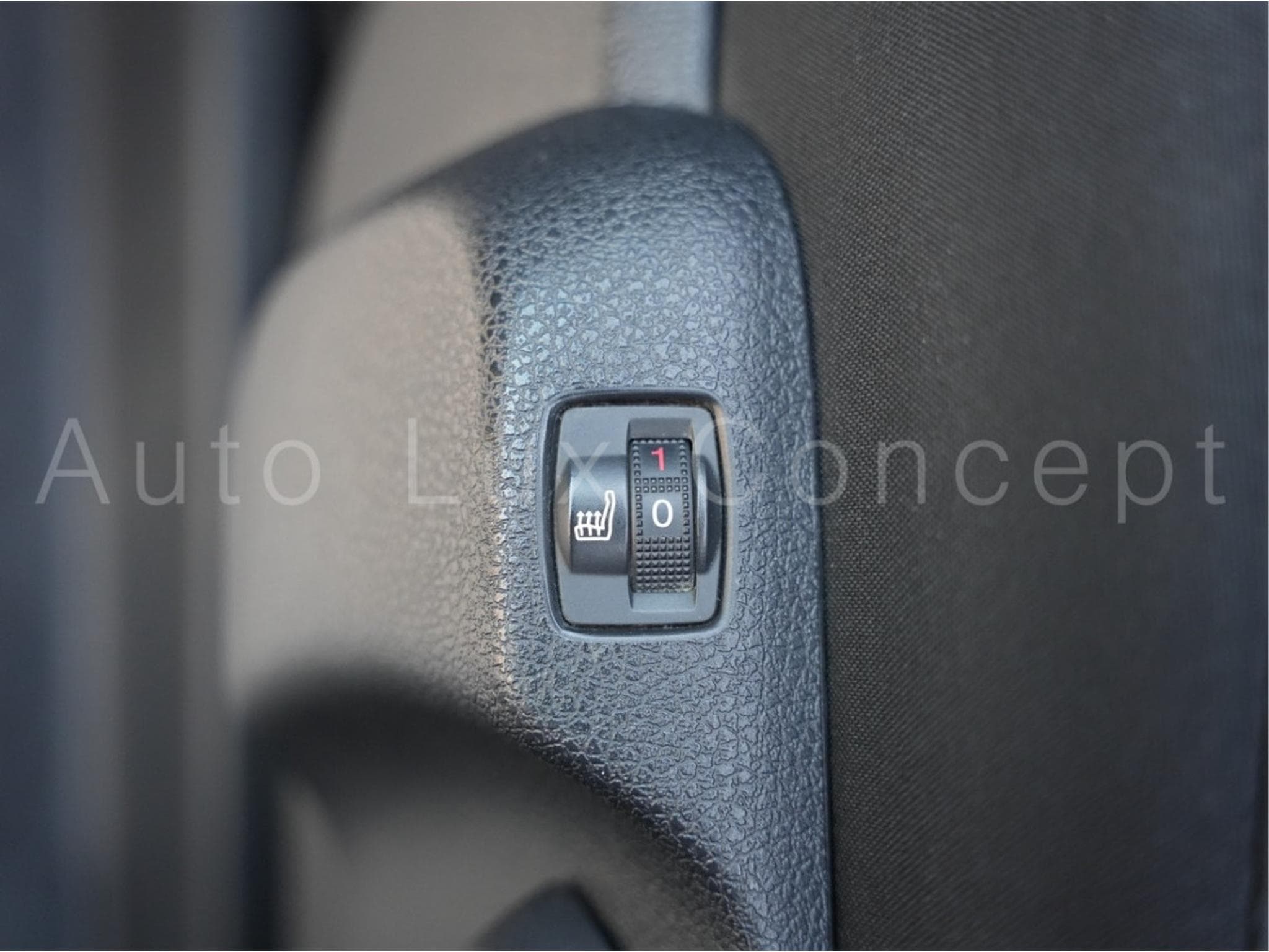 Toyota Proace 2.0 D-4D 177 ch AT8 L2 Shuttle Comfort 8 places (2020) - Photo 16