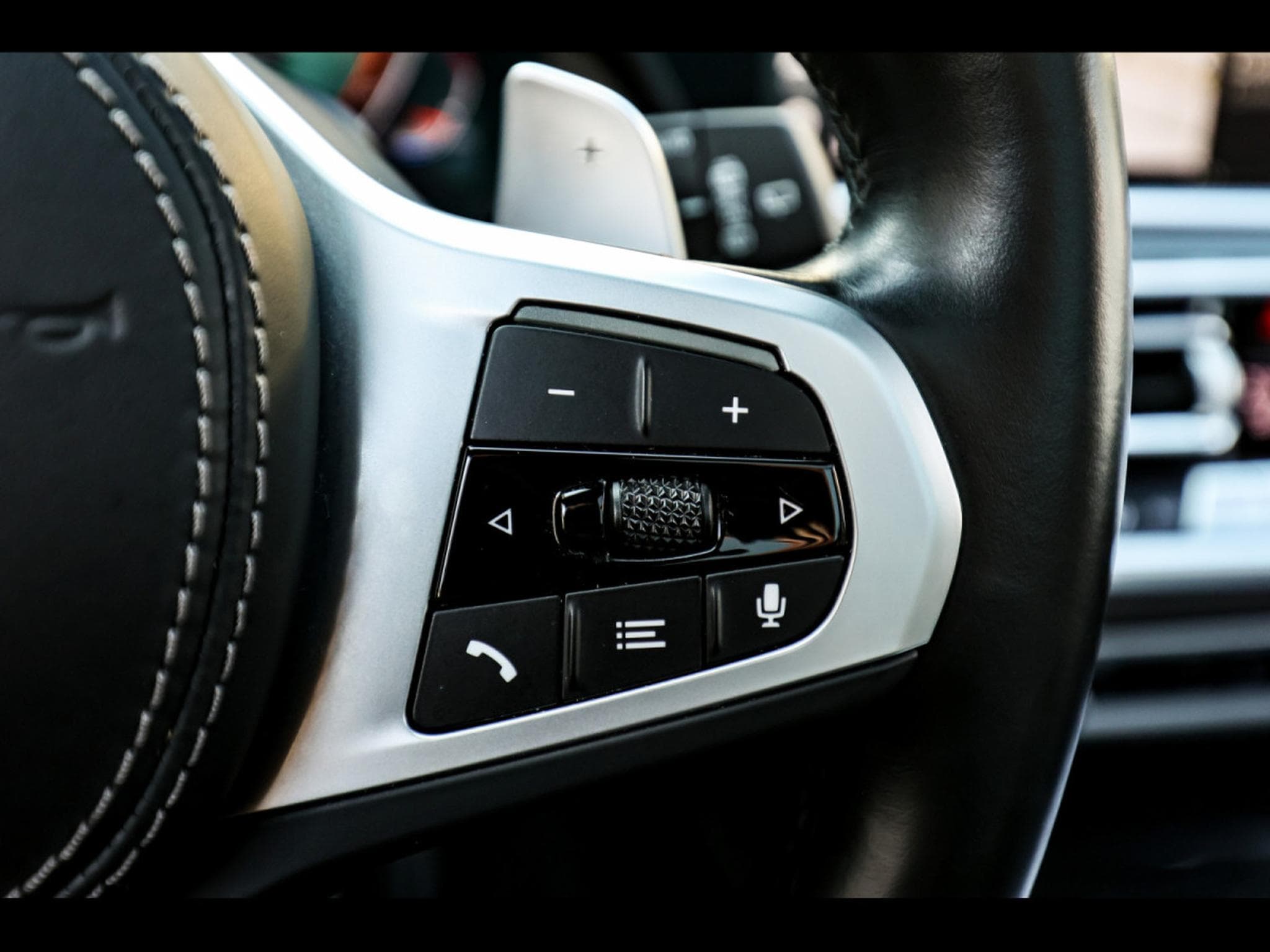 BMW X7 XDRIVE 40D M SPORT STEPTRONIC - 7 PLACES (2022) - Photo 23