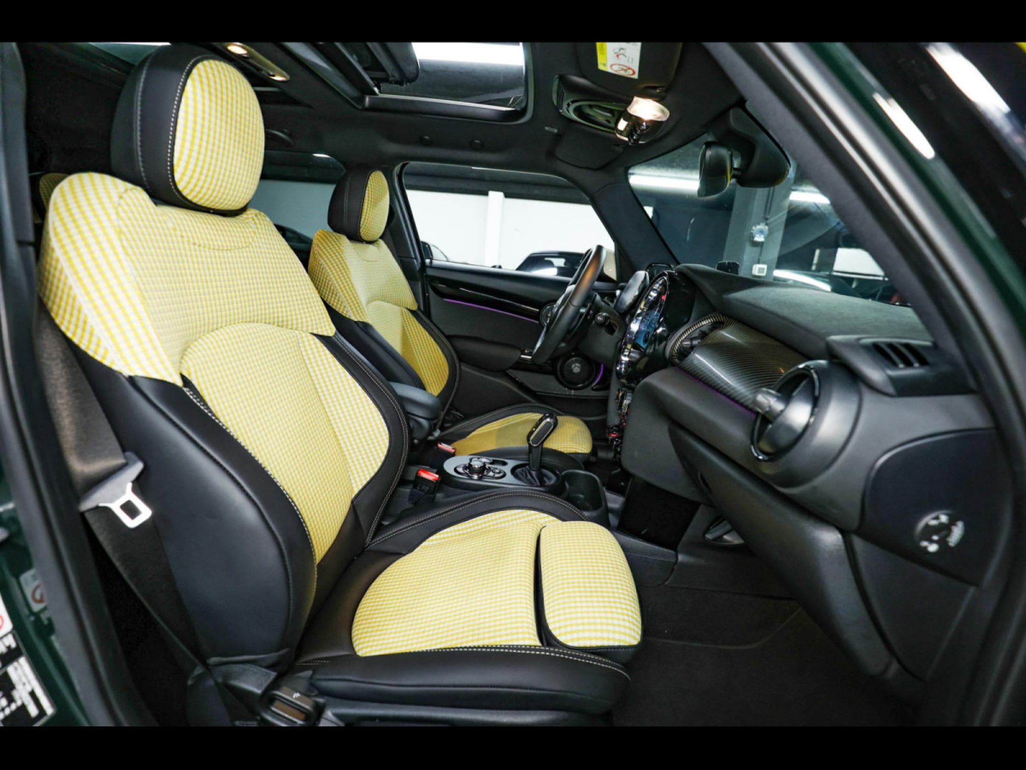 Mini Cooper S 5 PORTES AUTO RESOLUTE EDITION – REBEL GREEN (2022) - Photo 13