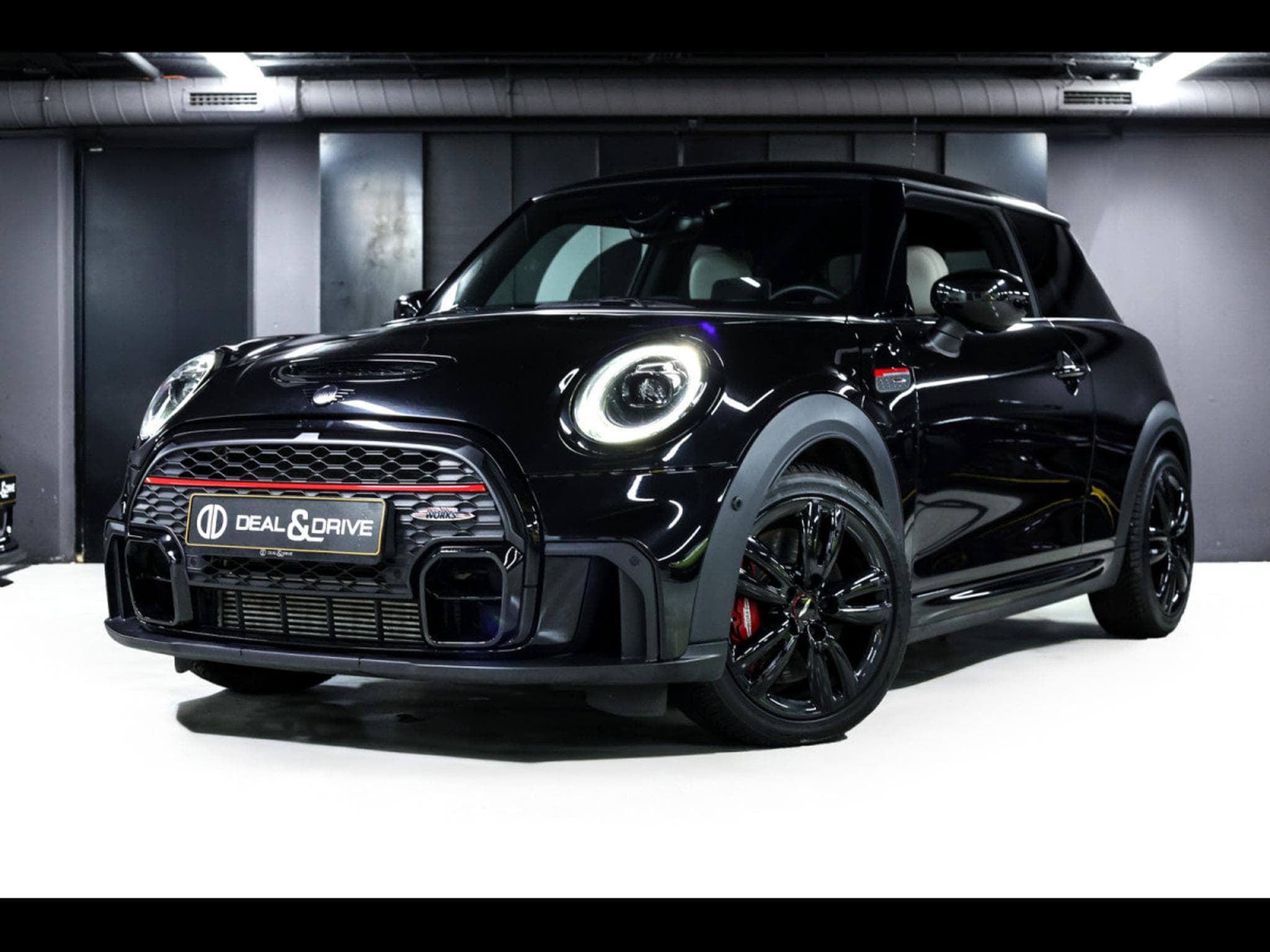 Mini Cooper John Cooper Works 3 PORTES AUTO (2022) - Photo 1