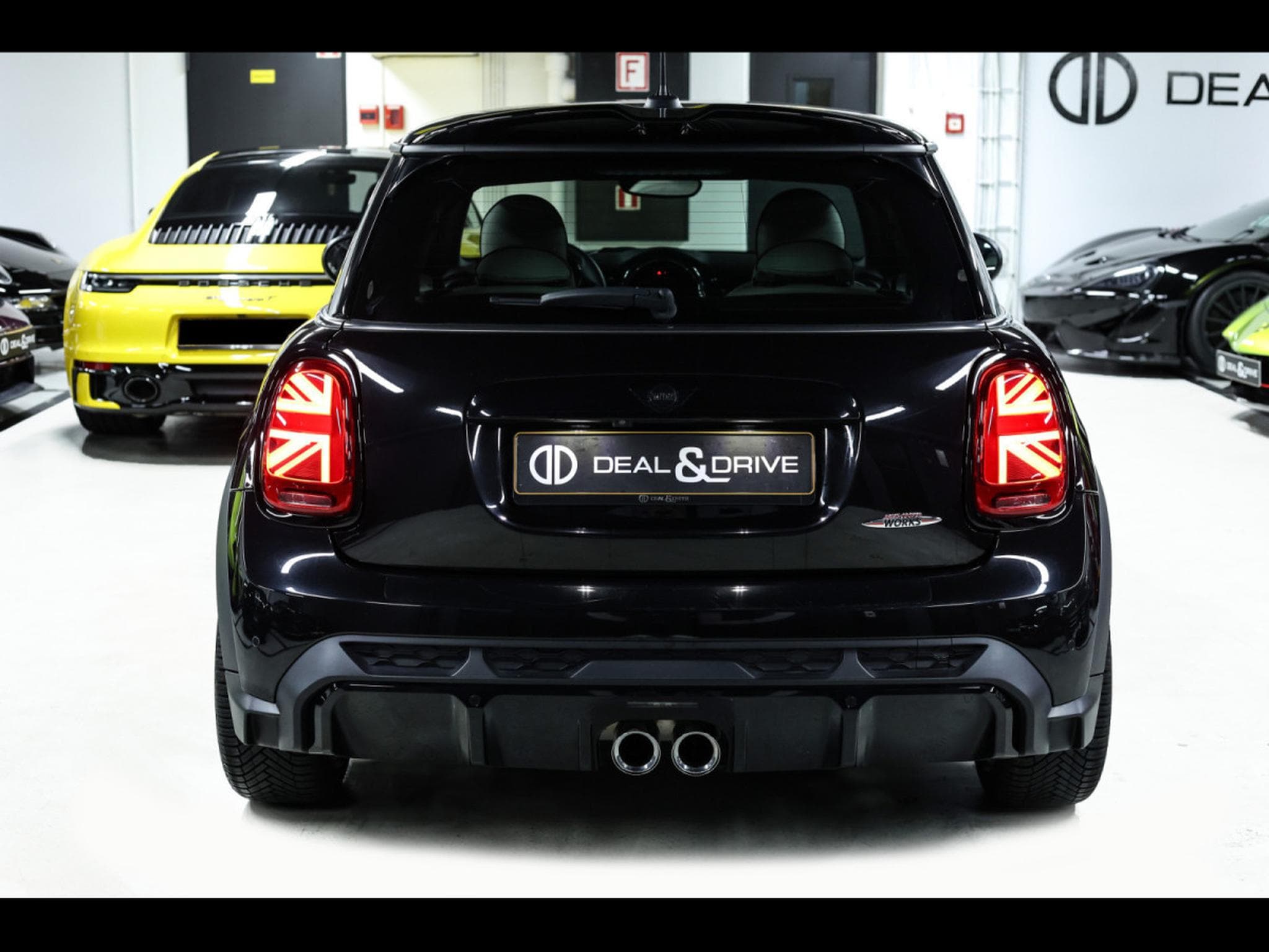 Mini Cooper John Cooper Works 3 PORTES AUTO (2022) - Photo 4