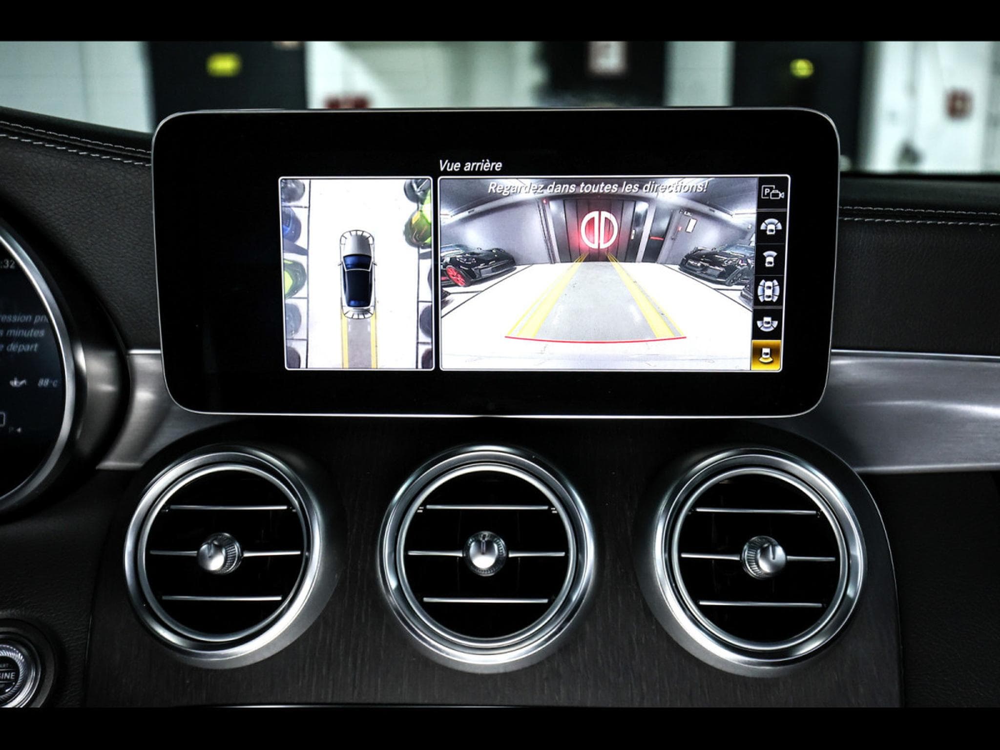 Mercedes C 63 AMG S AMG CABRIOLET (510 CH) – PACK NIGHT - IRIDIUM-SILBER (2020) - Photo 15