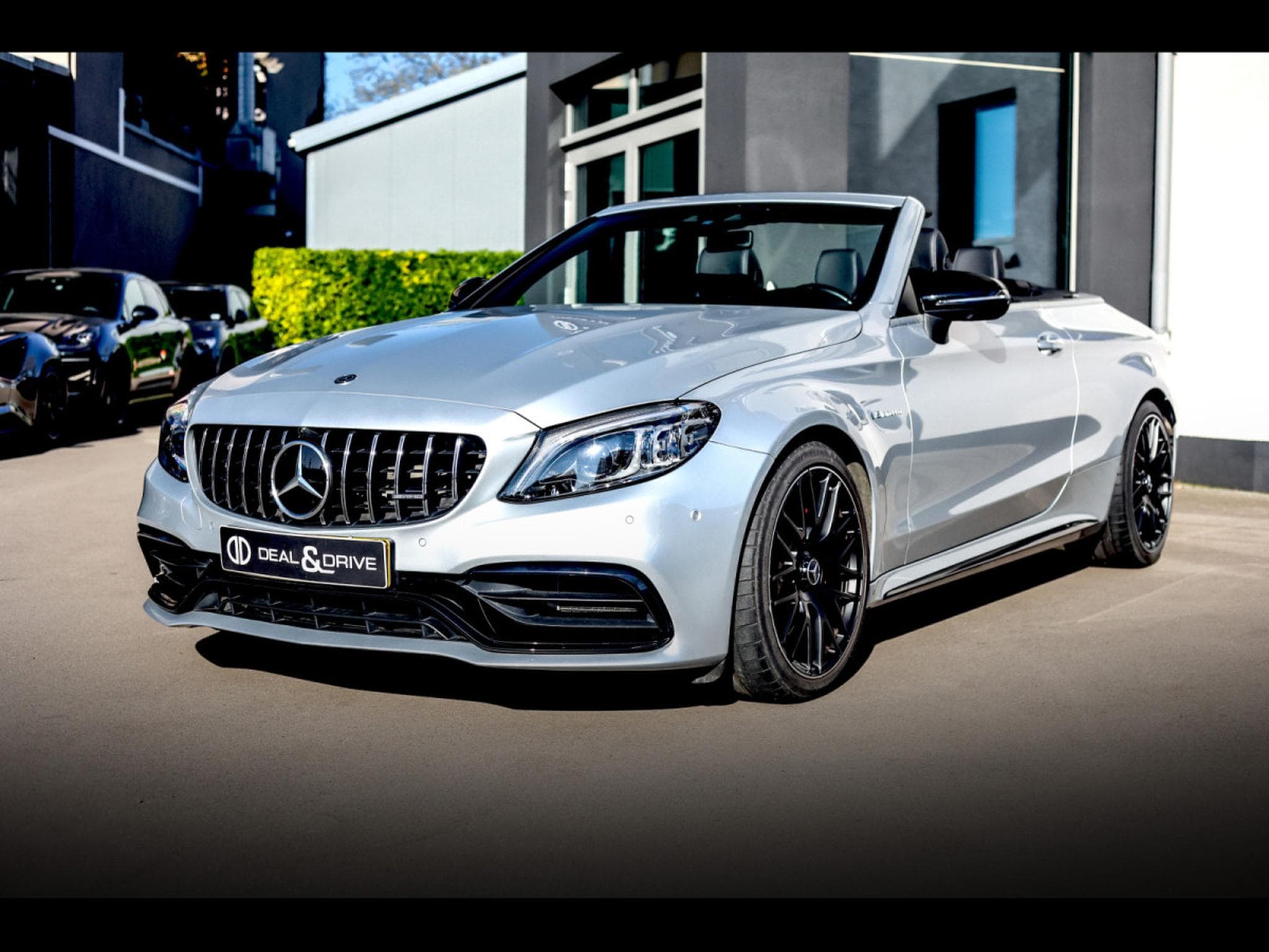 Mercedes C 63 AMG S AMG CABRIOLET (510 CH) – PACK NIGHT - IRIDIUM-SILBER (2020) - Photo 6