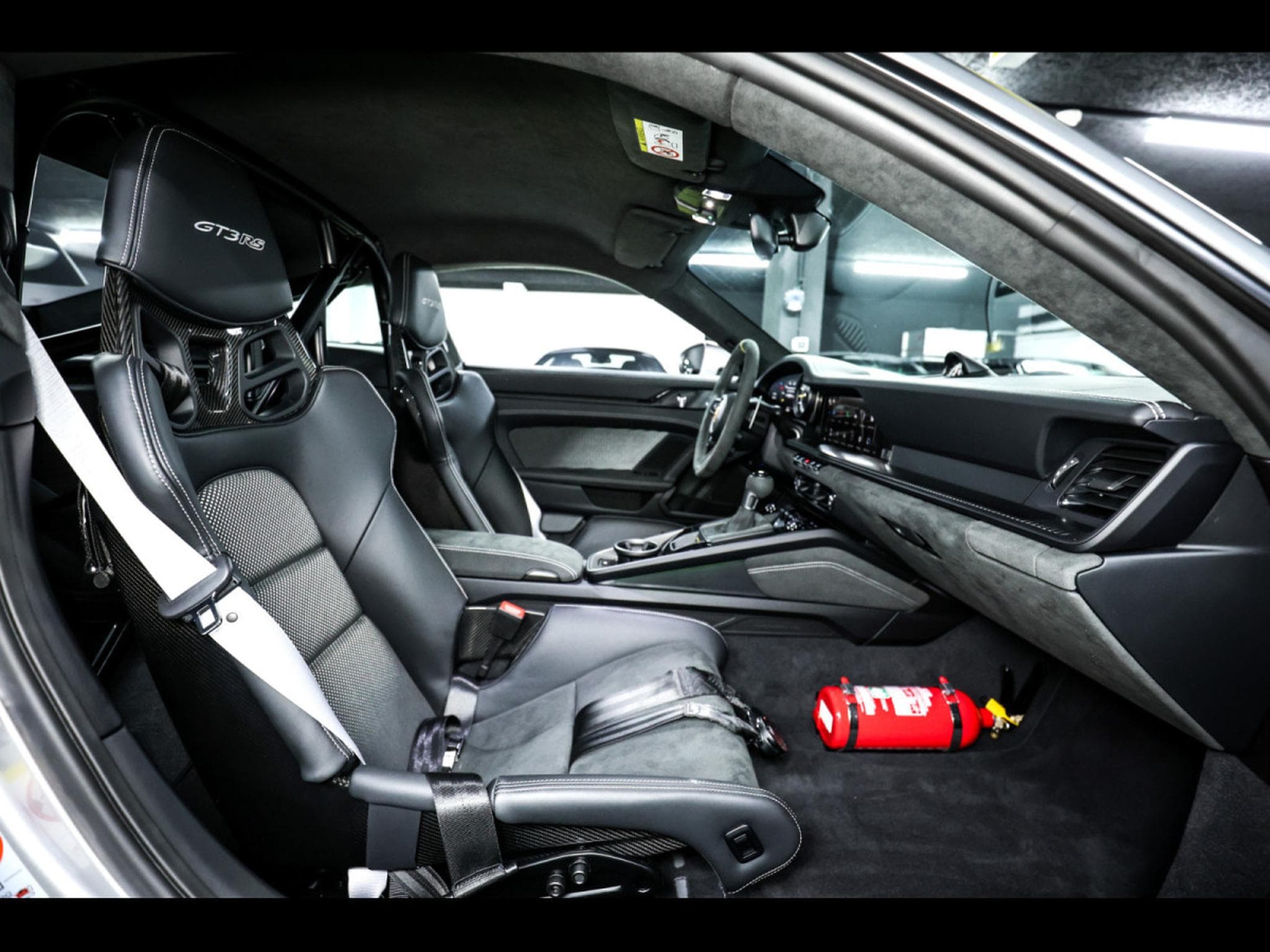 Porsche 911 .1 911 GT3 RS PDK – PACK CLUBSPORT - GT-SILVER (2025) - Photo 13