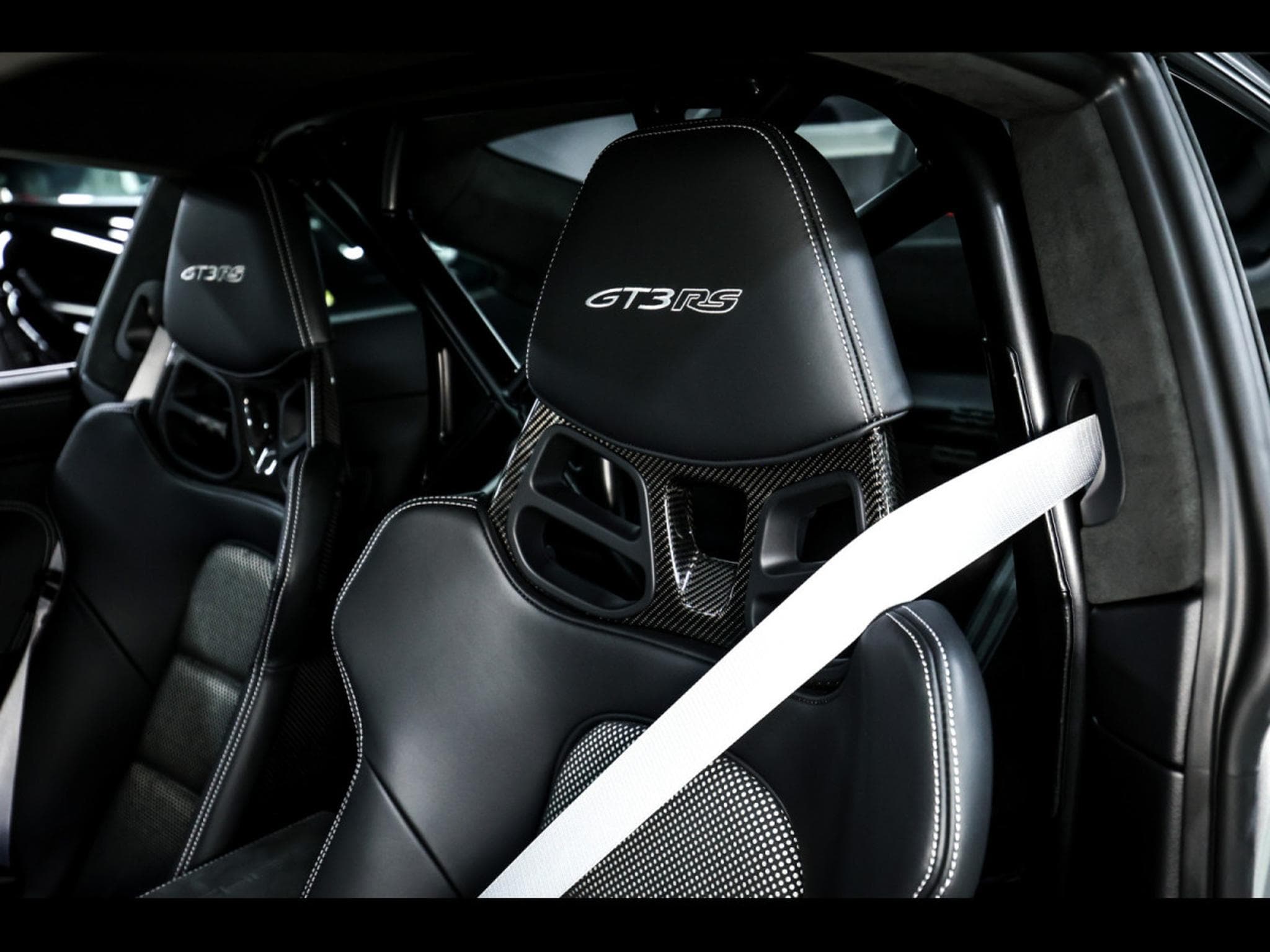 Porsche 911 .1 911 GT3 RS PDK – PACK CLUBSPORT - GT-SILVER (2025) - Photo 15