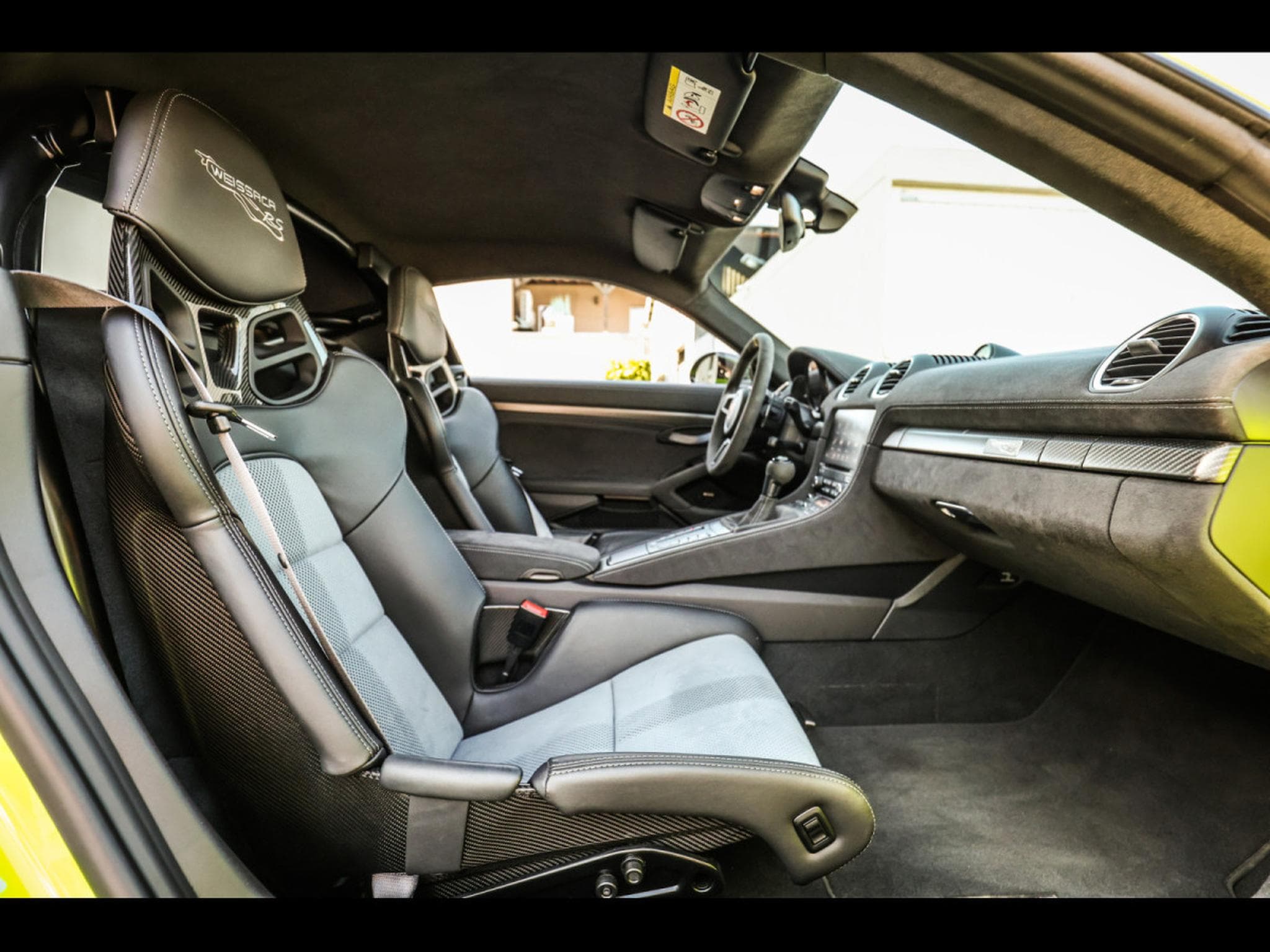 Porsche Cayman 718 GT4 RS PDK PACK WEISSACH – ACID GREEN PTS – FULL PPF (2023) - Photo 11