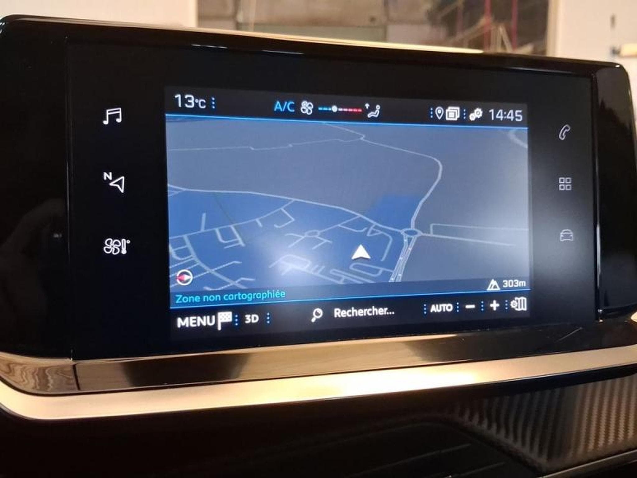 PEUGEOT 208 1.2 PureTech 100ch S&S Active Pack 118g (2021) - Photo 9