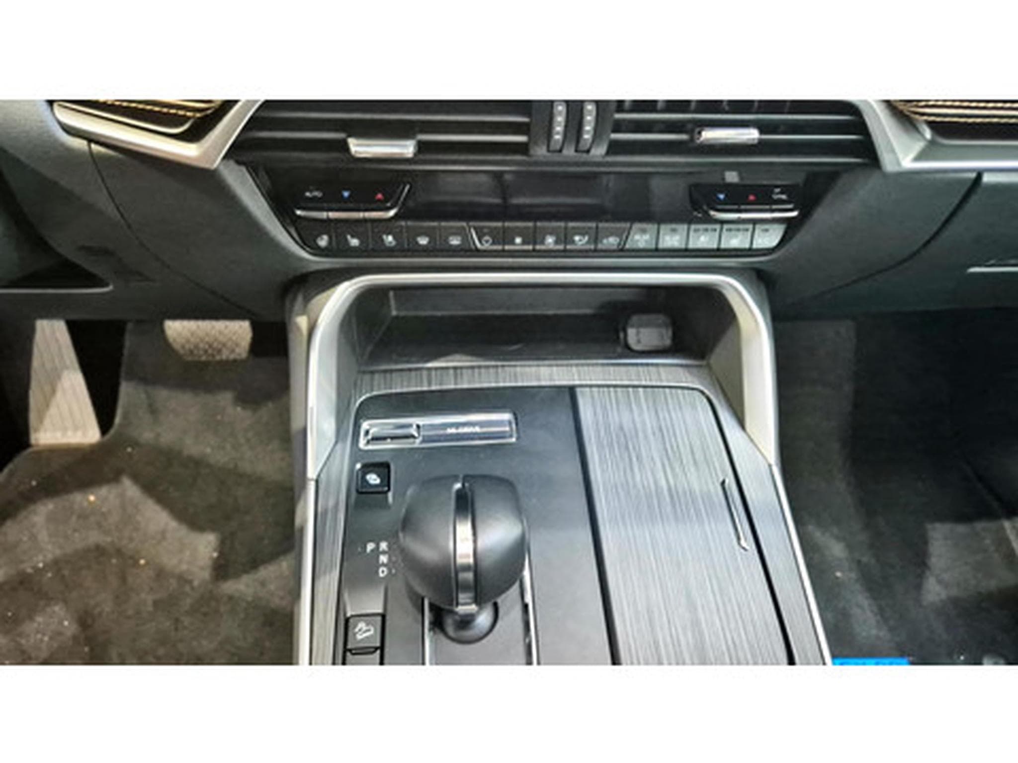 Mazda CX-80 2.5 240kW Auto Homura AWD +6pl.+pano (2026) - Photo 9