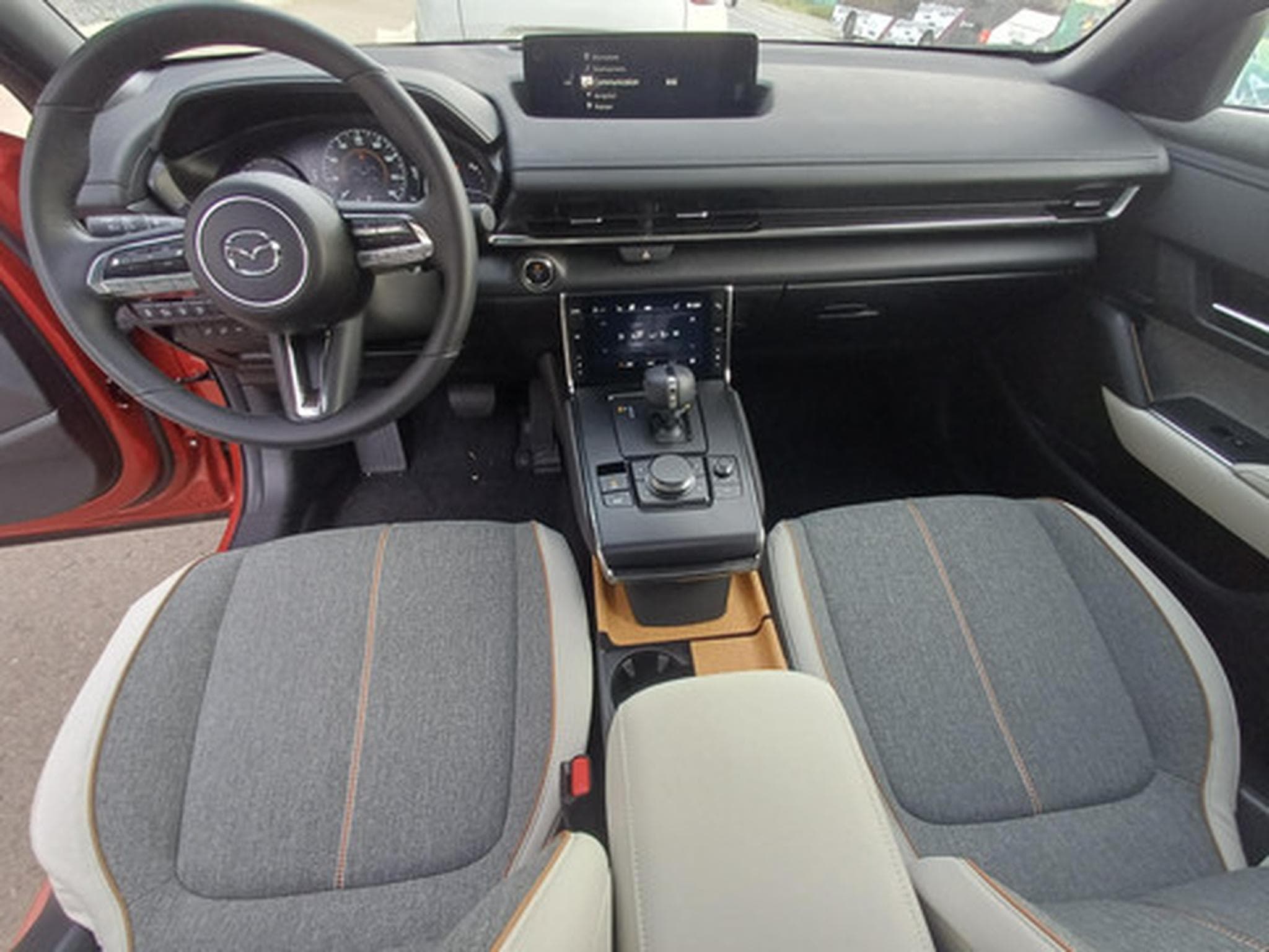 Mazda MX-30 e-SKYACTIV 145 pk Makoto (2026) - Photo 7