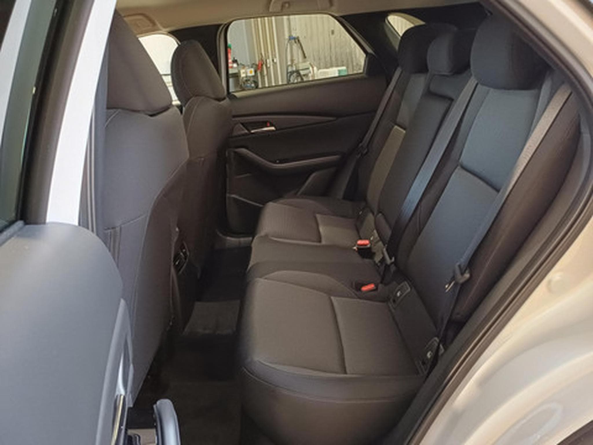 Mazda CX-30 2.0 137kW Auto Centre-Line + Design (2026) - Photo 8